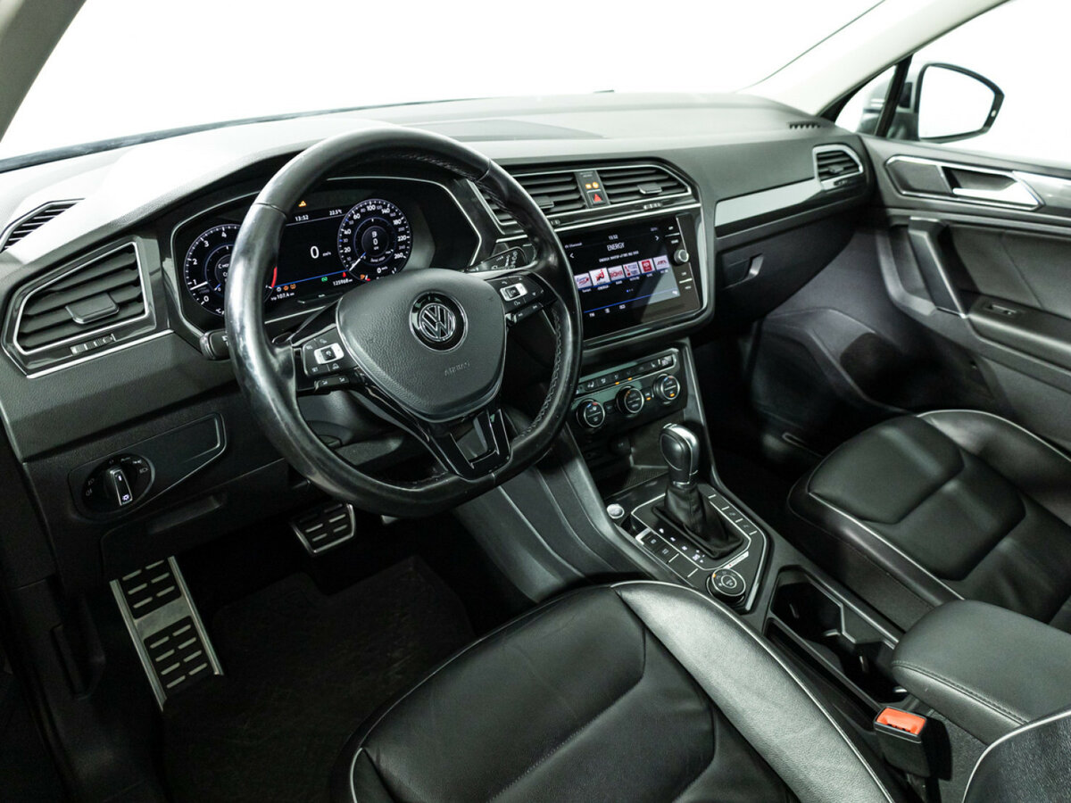 Купить Volkswagen Tiguan с пробегом. Фото: #10