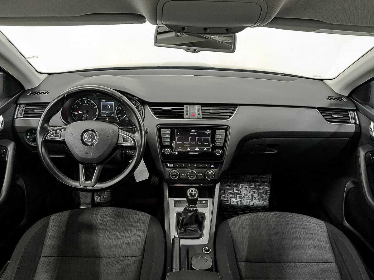 Купить Skoda Octavia с пробегом. Фото: #12