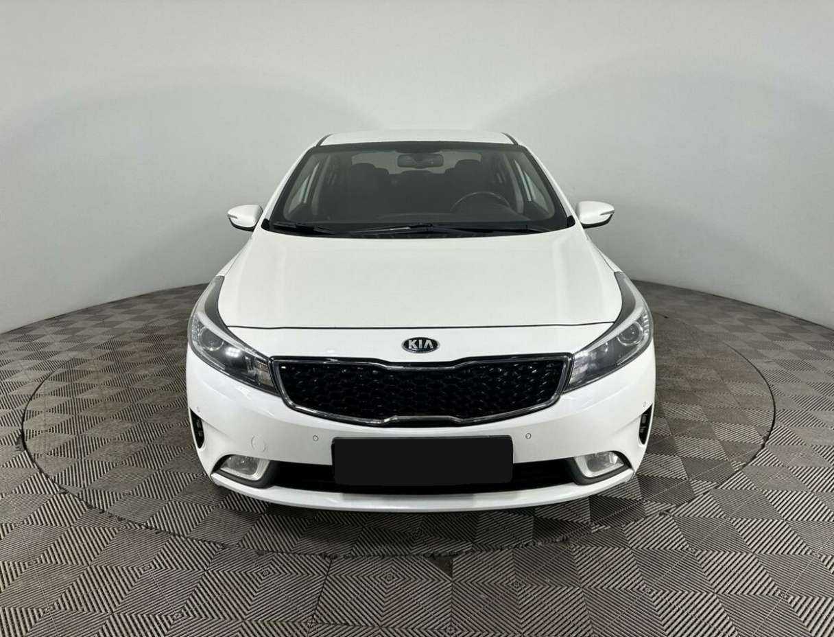 Купить Kia Cerato с пробегом. Фото: #1