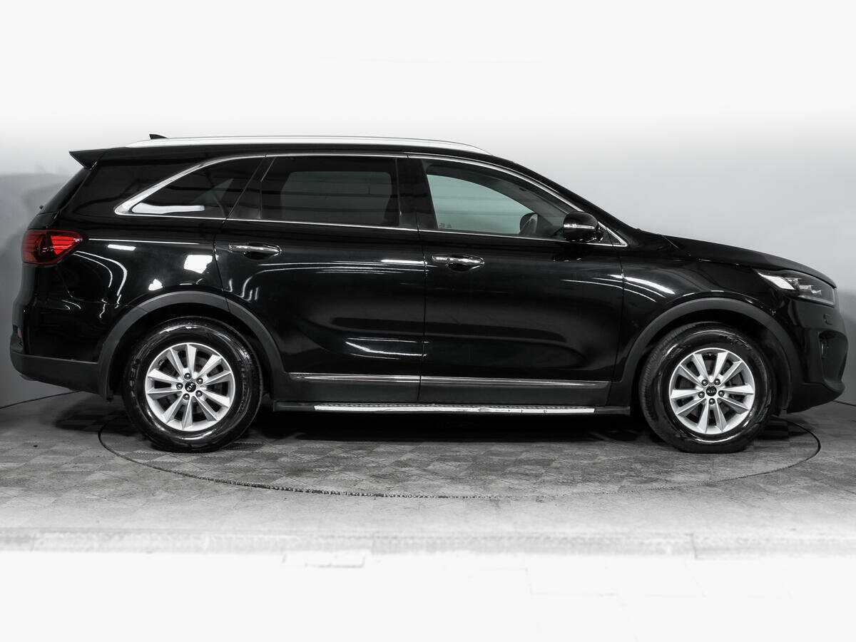 Купить Kia Sorento с пробегом. Фото: #3