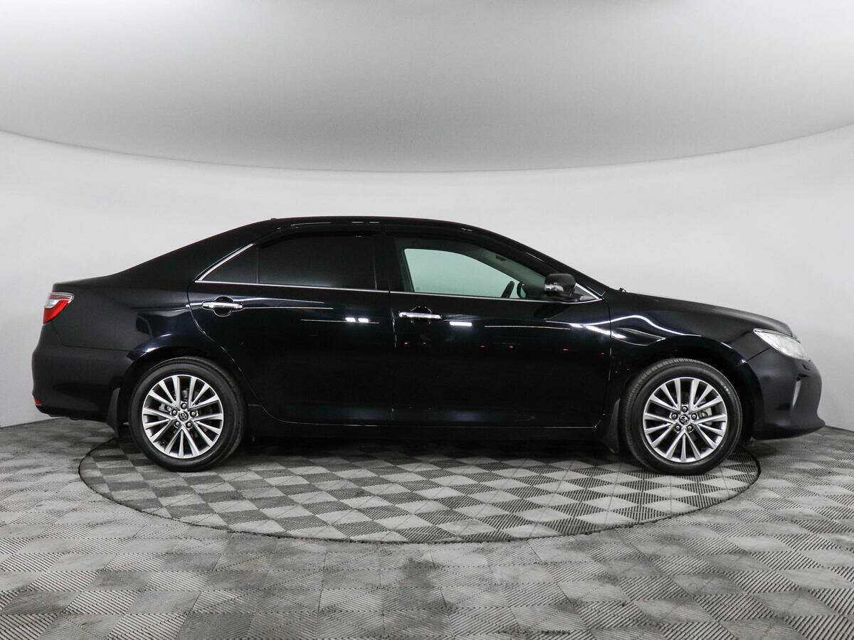 Купить Toyota Camry с пробегом. Фото: #3