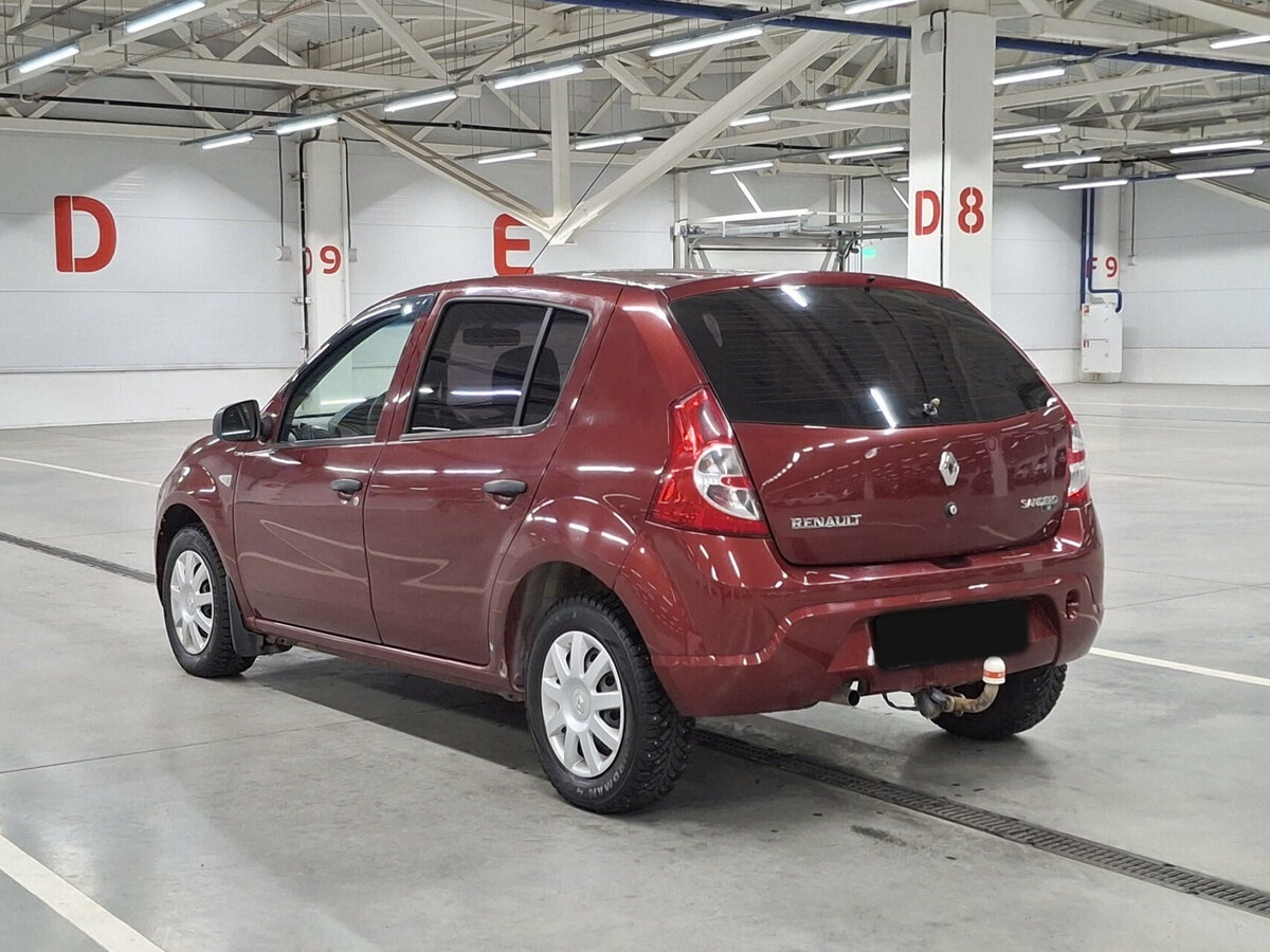 Купить Renault Sandero с пробегом. Фото: #6