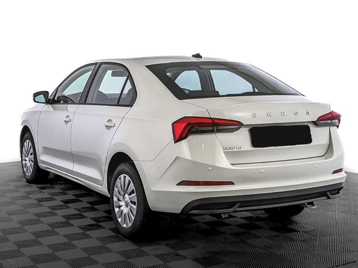Купить Skoda Rapid с пробегом. Фото: #6