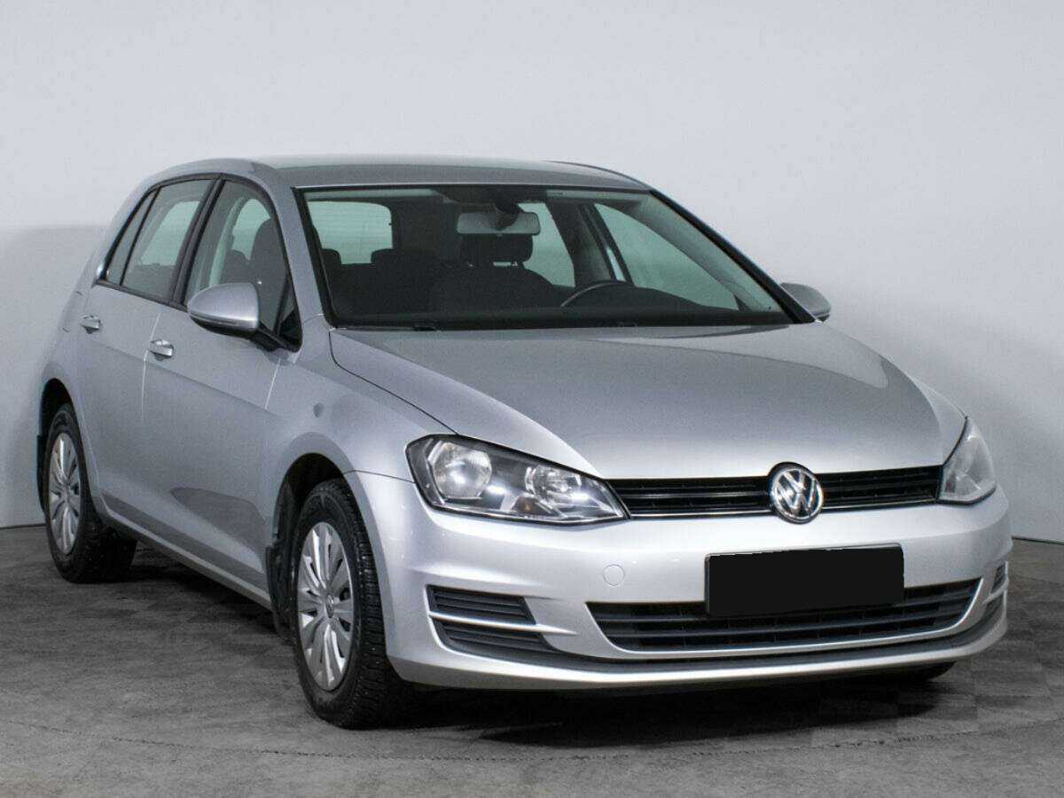 Купить Volkswagen Golf с пробегом. Фото: #2