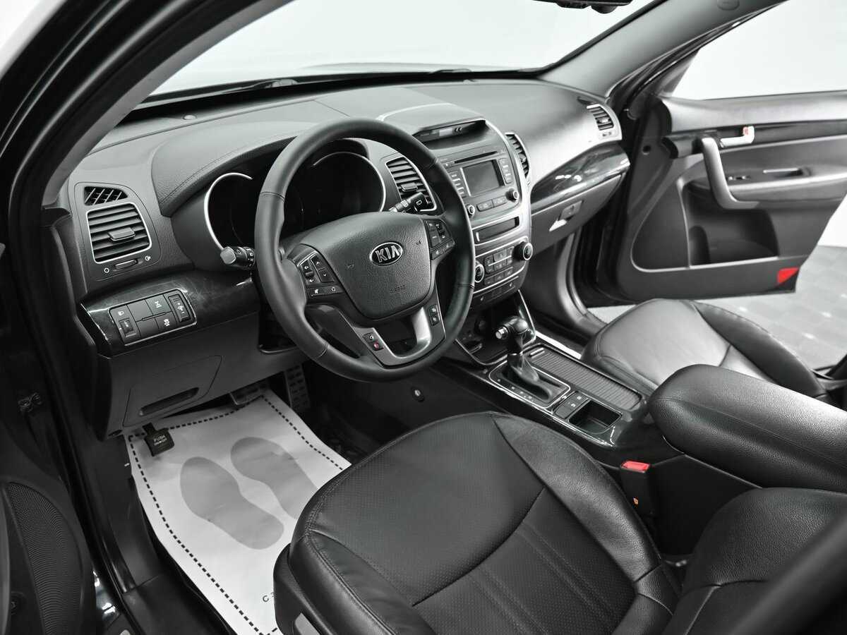 Купить Kia Sorento с пробегом. Фото: #11