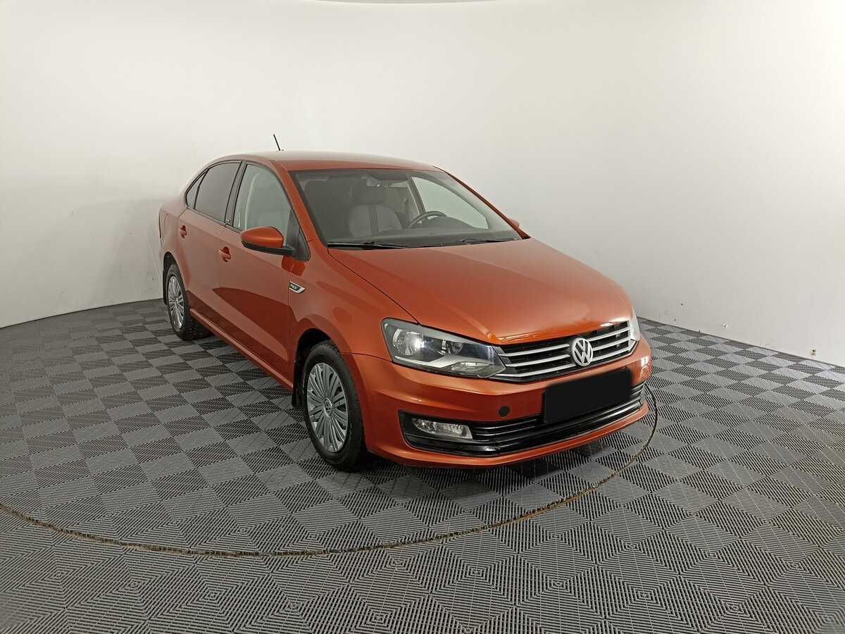 Купить Volkswagen Polo с пробегом. Фото: #2