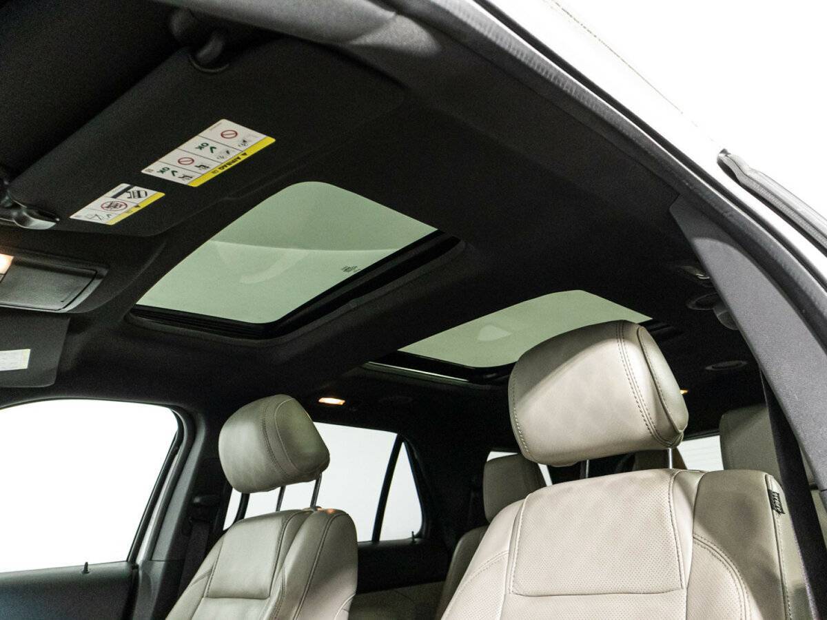 Купить Ford Explorer с пробегом. Фото: #13