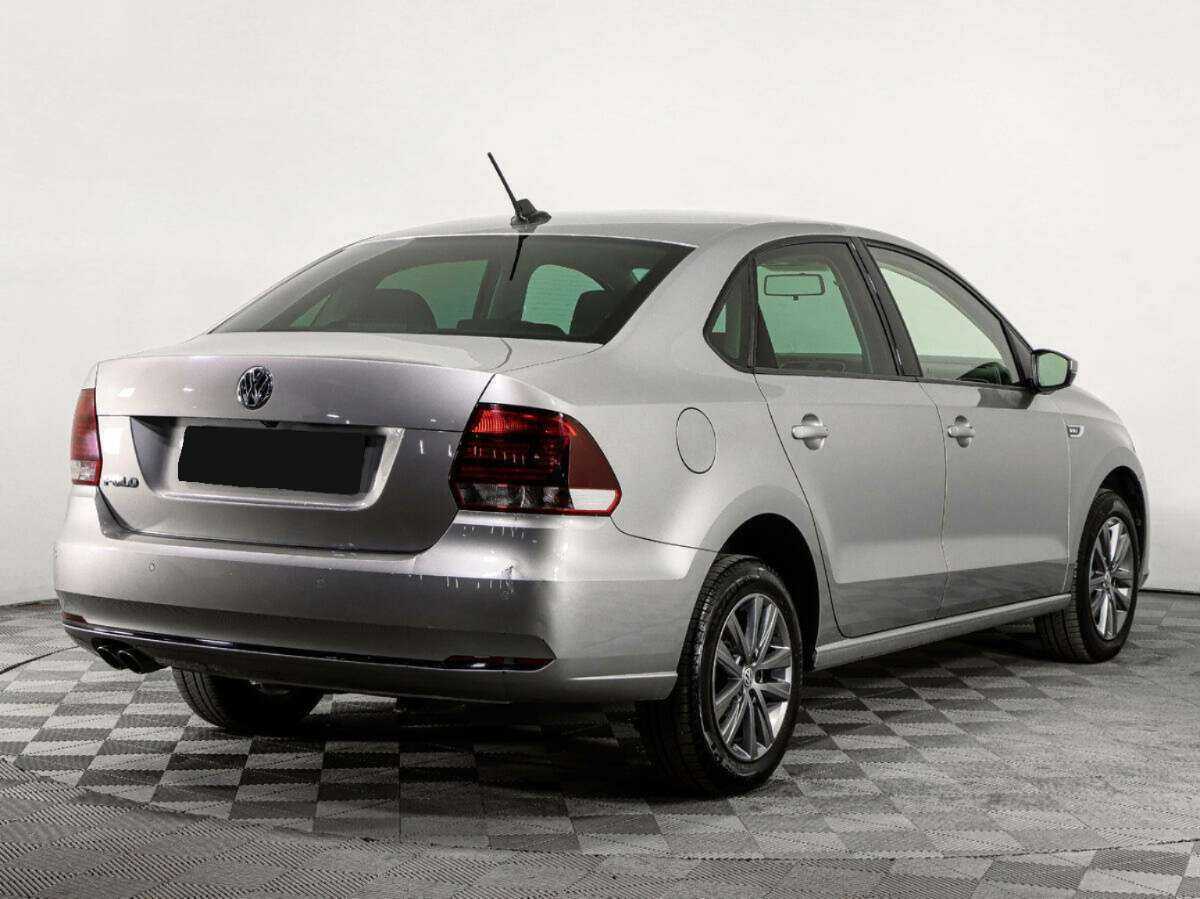 Купить Volkswagen Polo с пробегом. Фото: #3