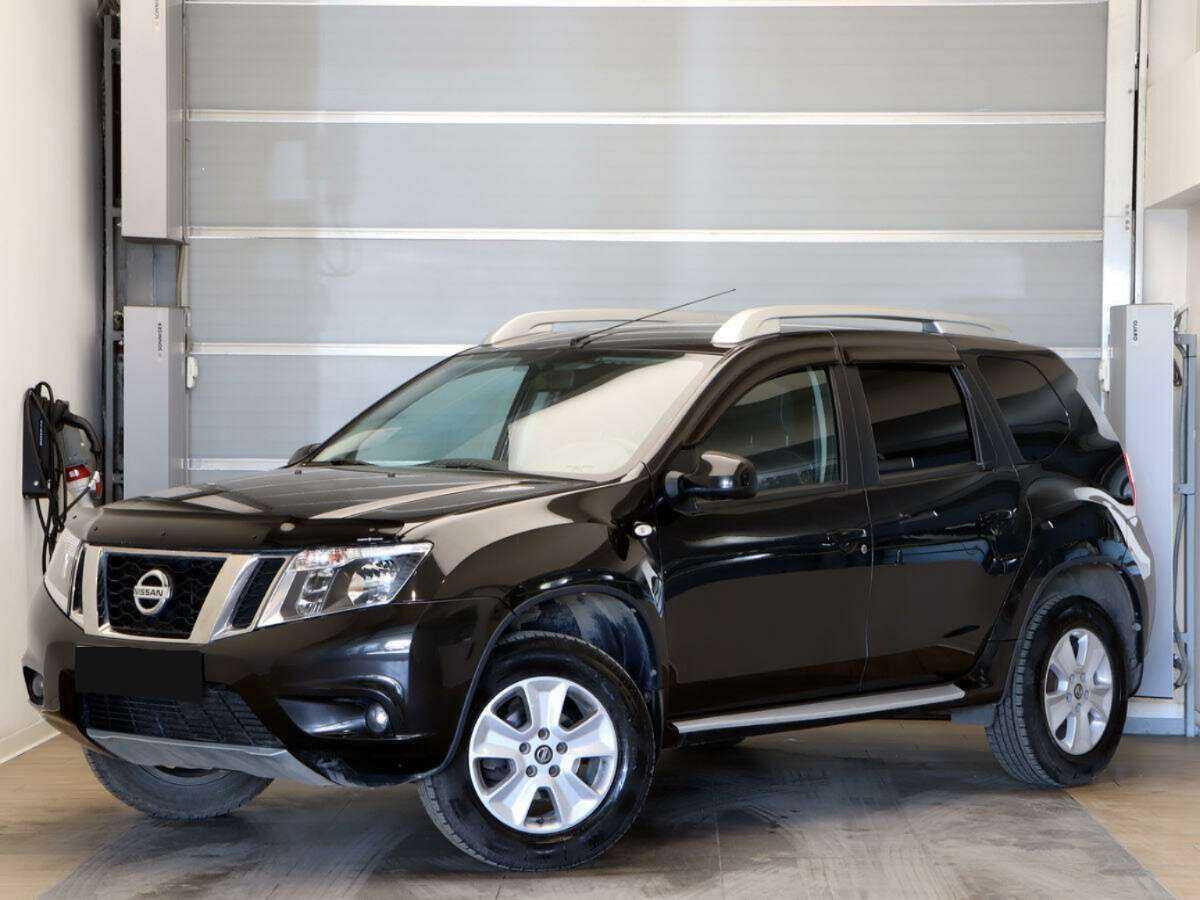 Купить Nissan Terrano с пробегом. Посмотреть фото