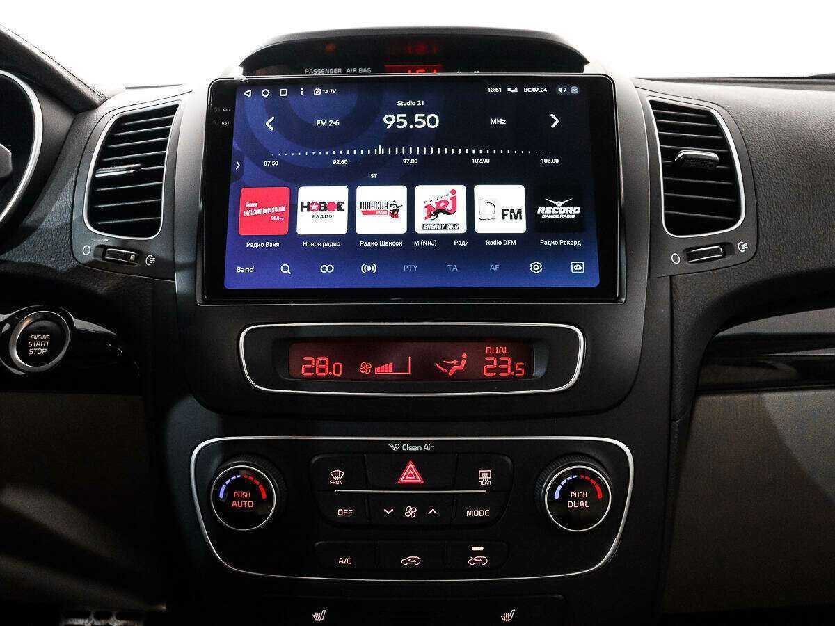 Купить Kia Sorento с пробегом. Фото: #15