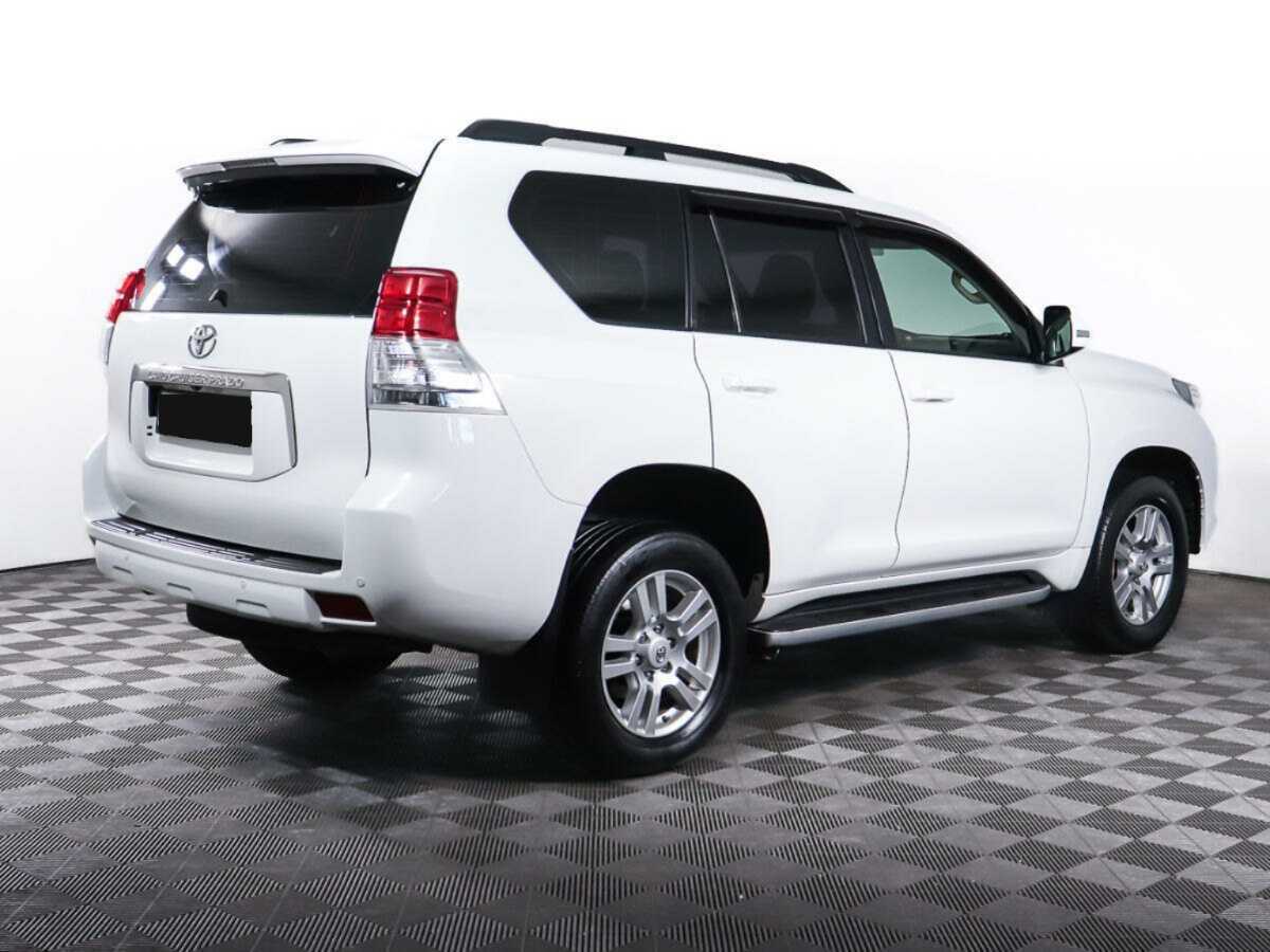 Купить Toyota Land Cruiser Prado с пробегом. Фото: #4