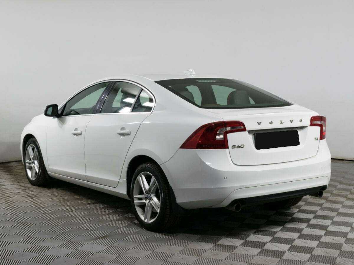 Купить Volvo S60 с пробегом. Фото: #5