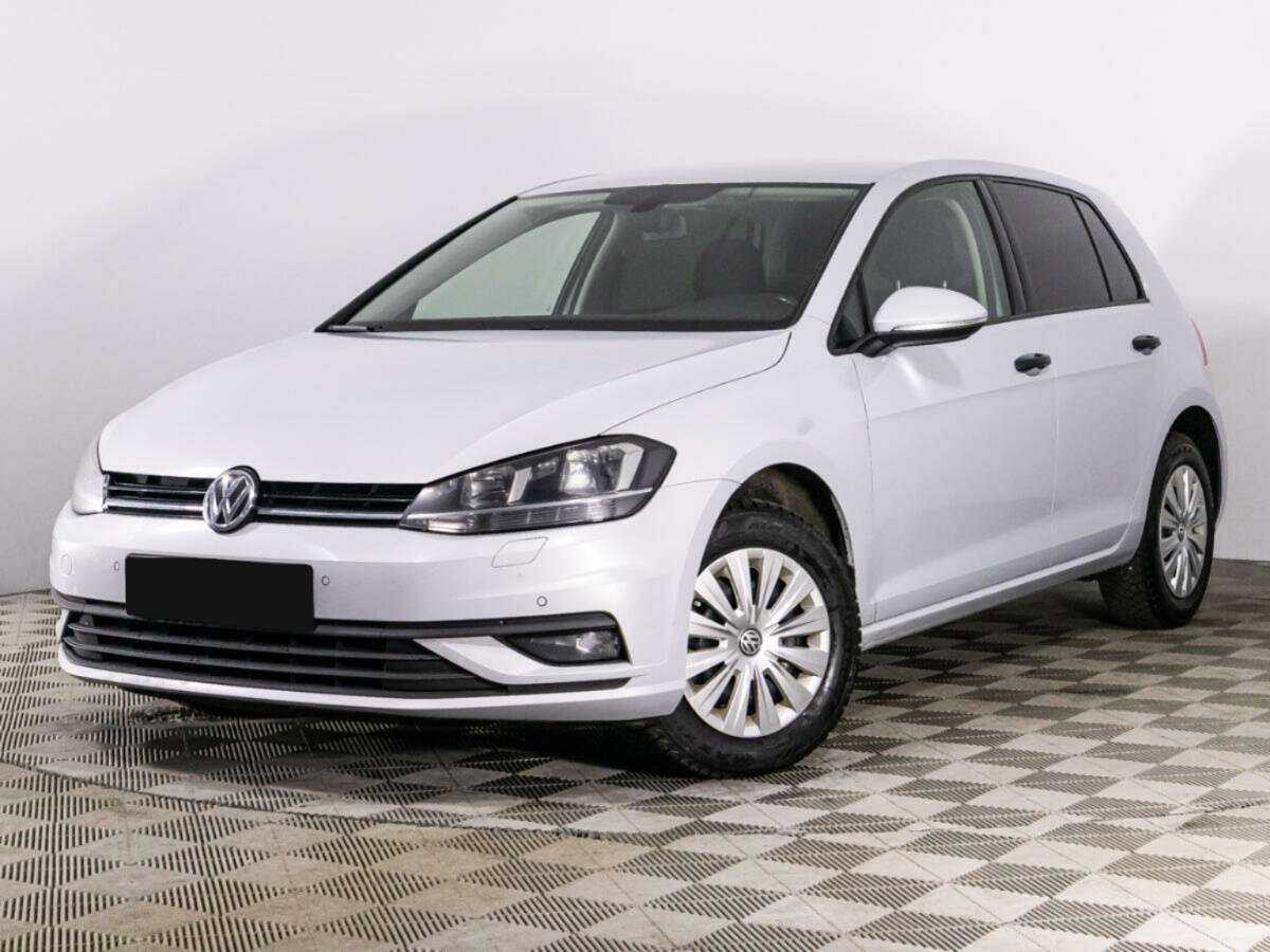 Купить Volkswagen Golf с пробегом. Посмотреть фото