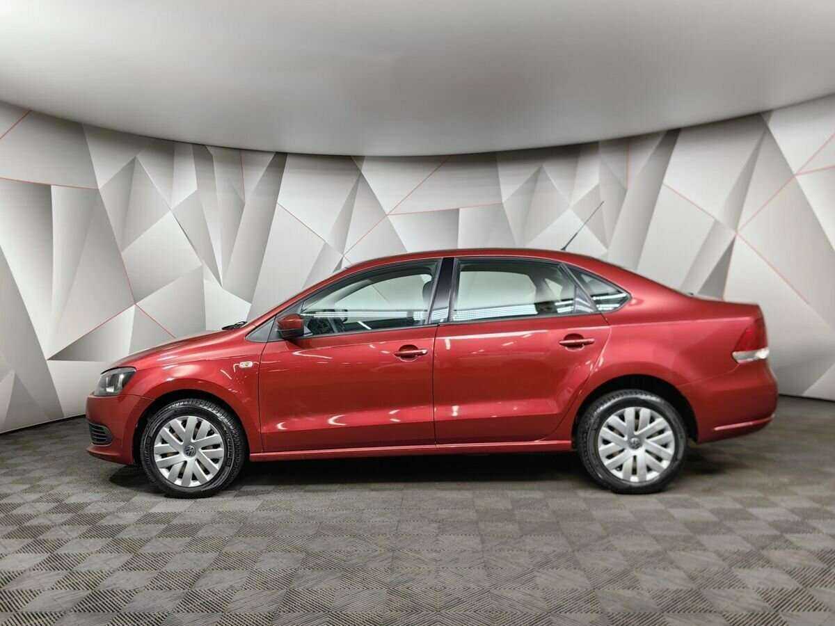 Купить Volkswagen Polo с пробегом. Фото: #4