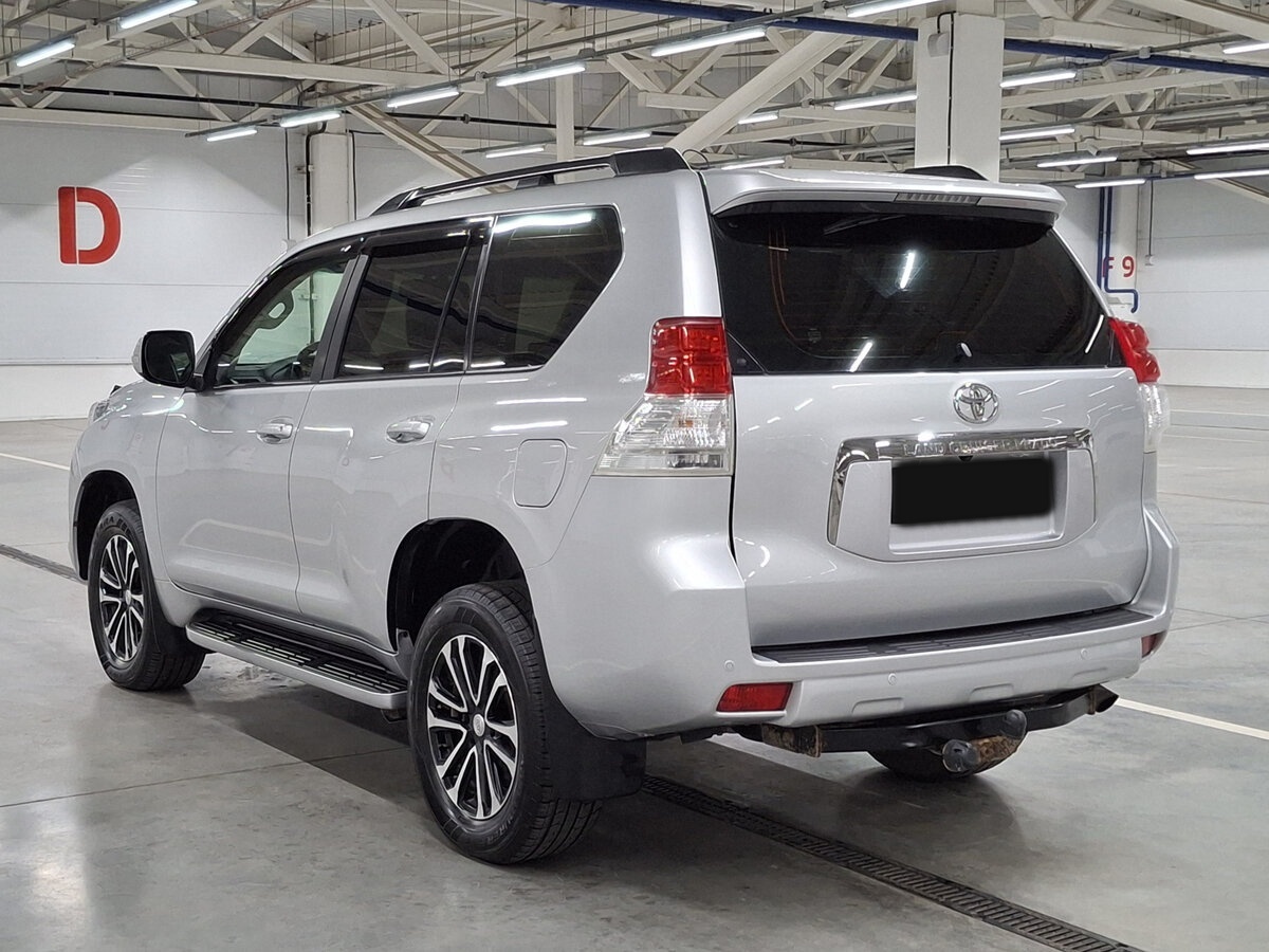 Купить Toyota Land Cruiser Prado с пробегом. Фото: #6