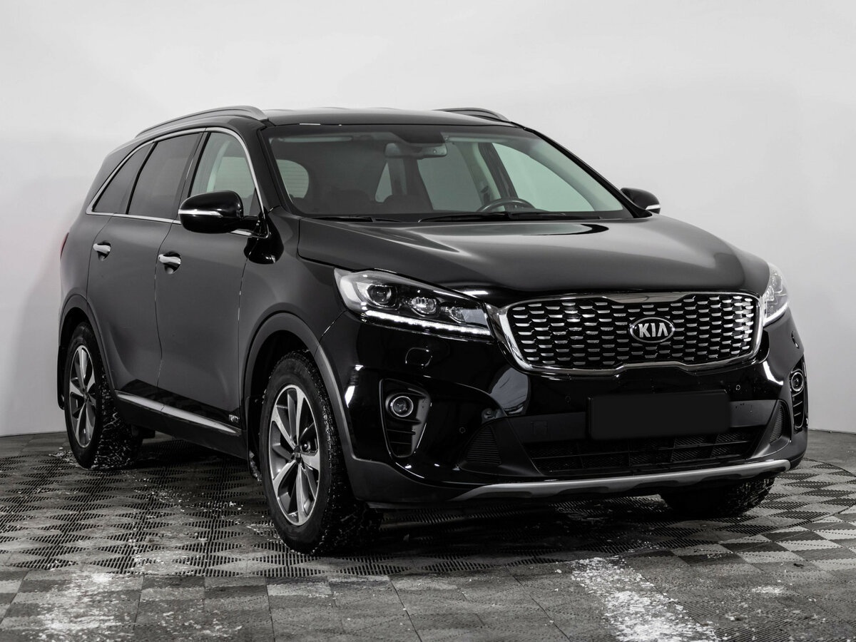Купить Kia Sorento с пробегом. Фото: #2