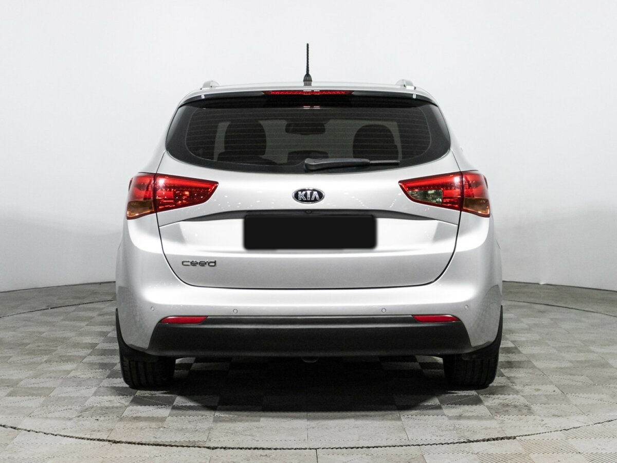 Купить Kia Ceed с пробегом. Фото: #5