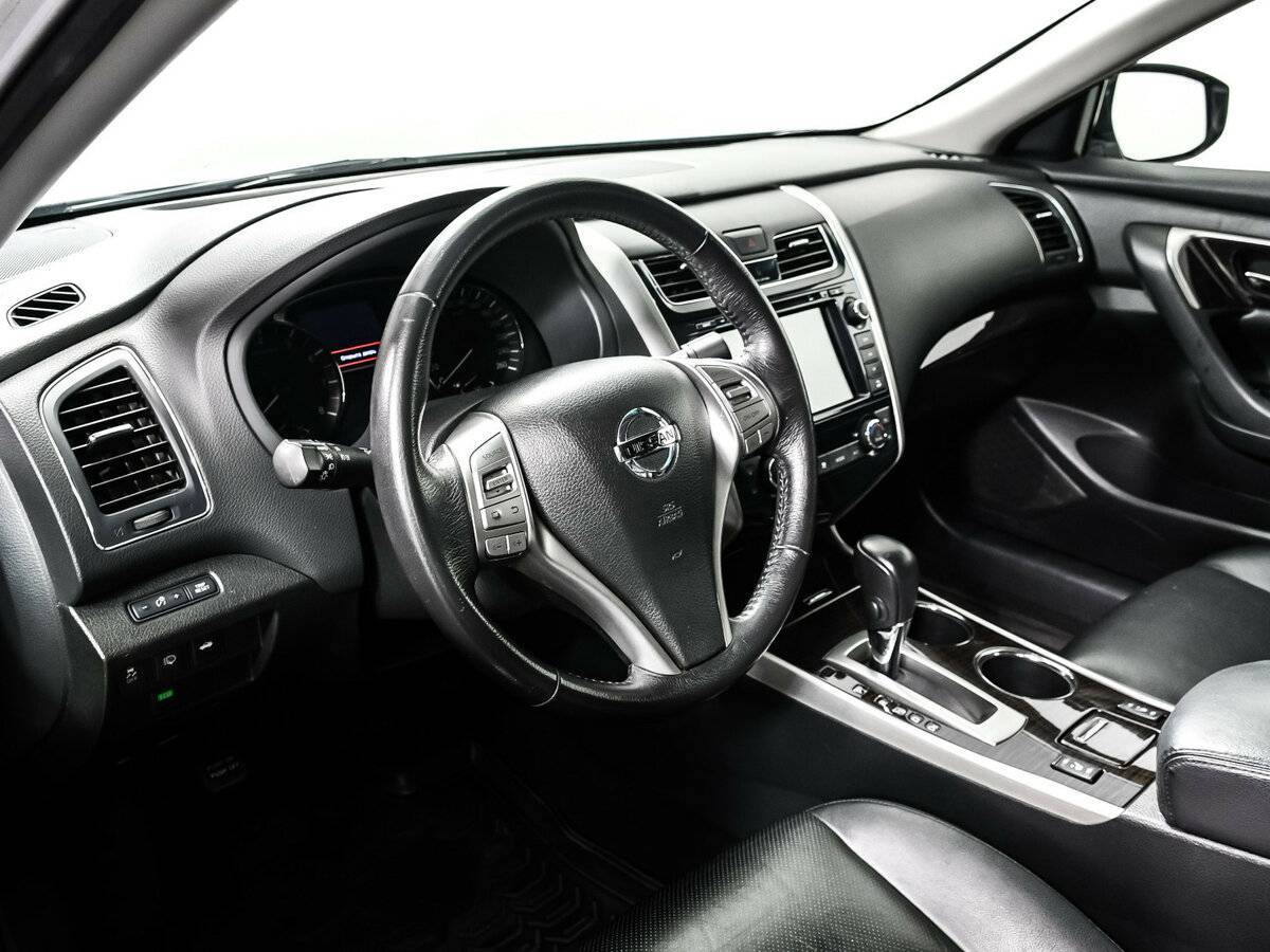 Купить Nissan Teana с пробегом. Фото: #12