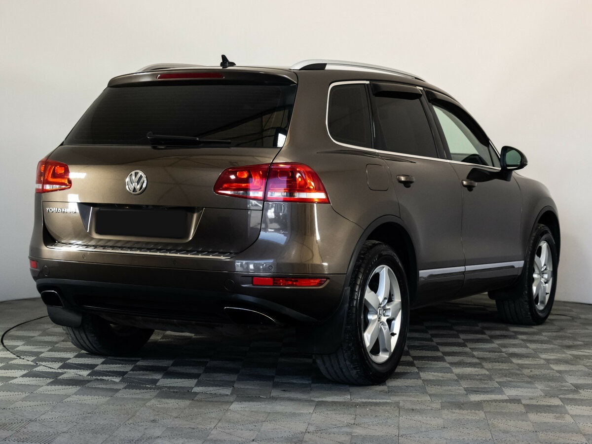 Купить Volkswagen Touareg с пробегом. Фото: #3