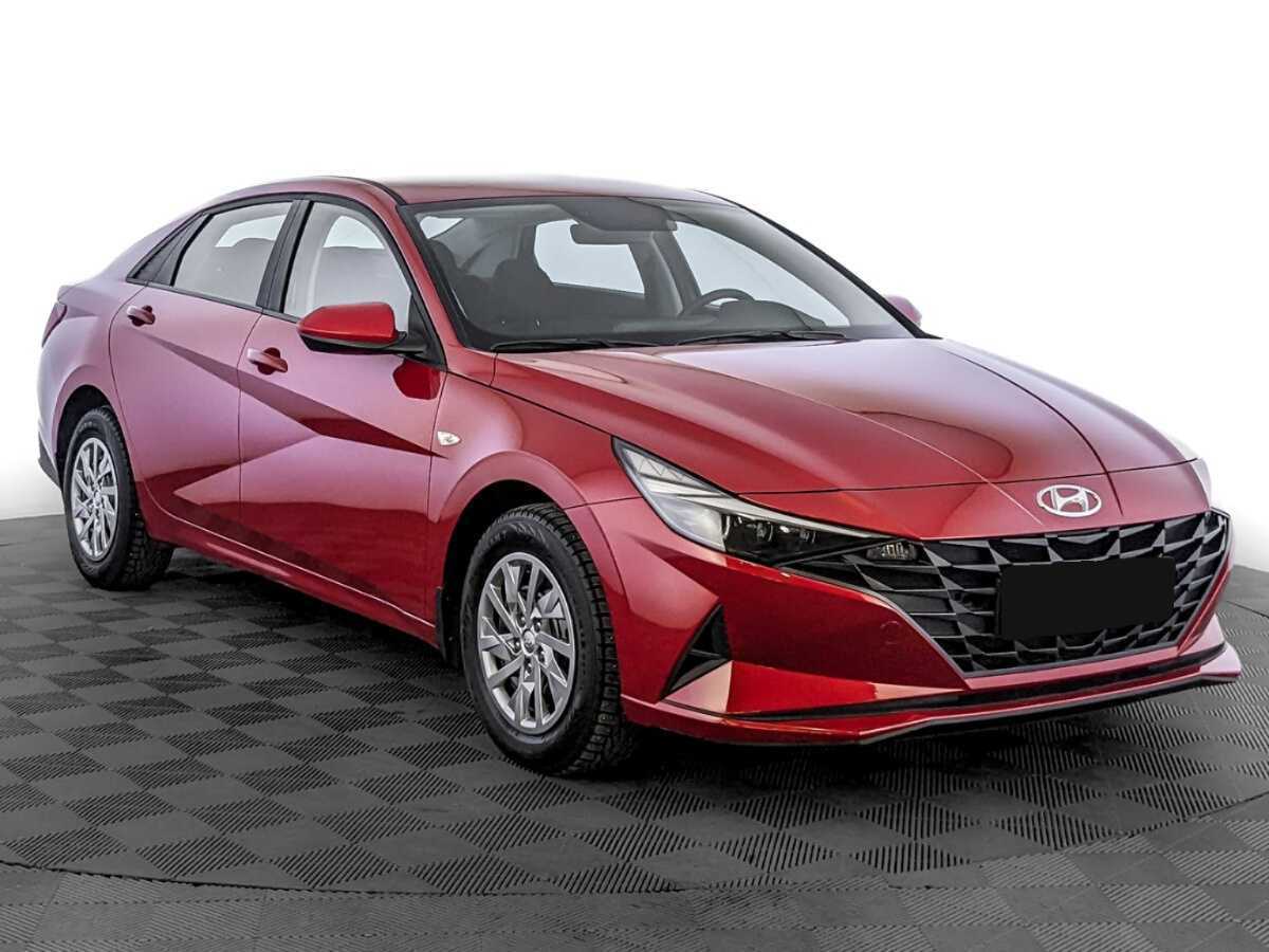 Купить Hyundai Elantra с пробегом. Фото: #2