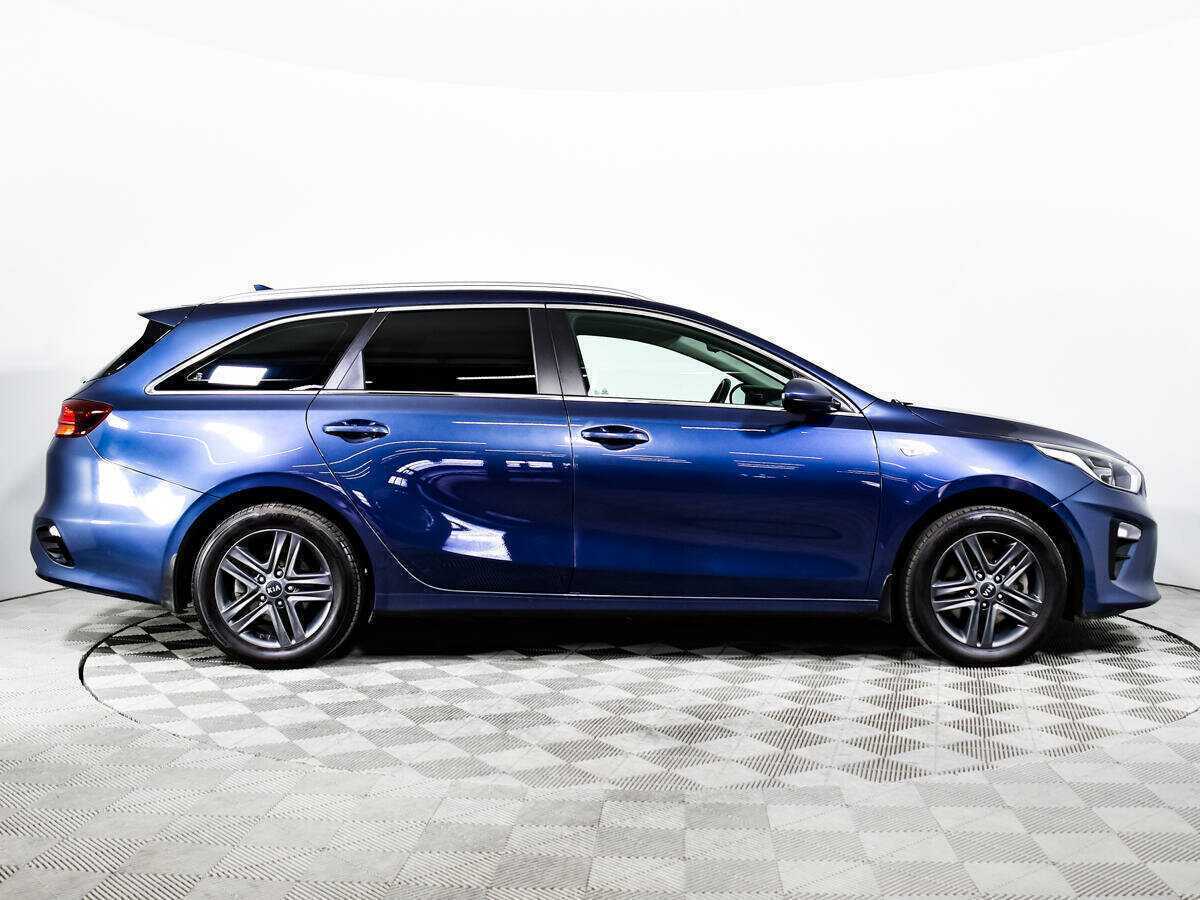 Купить Kia Ceed с пробегом. Фото: #3