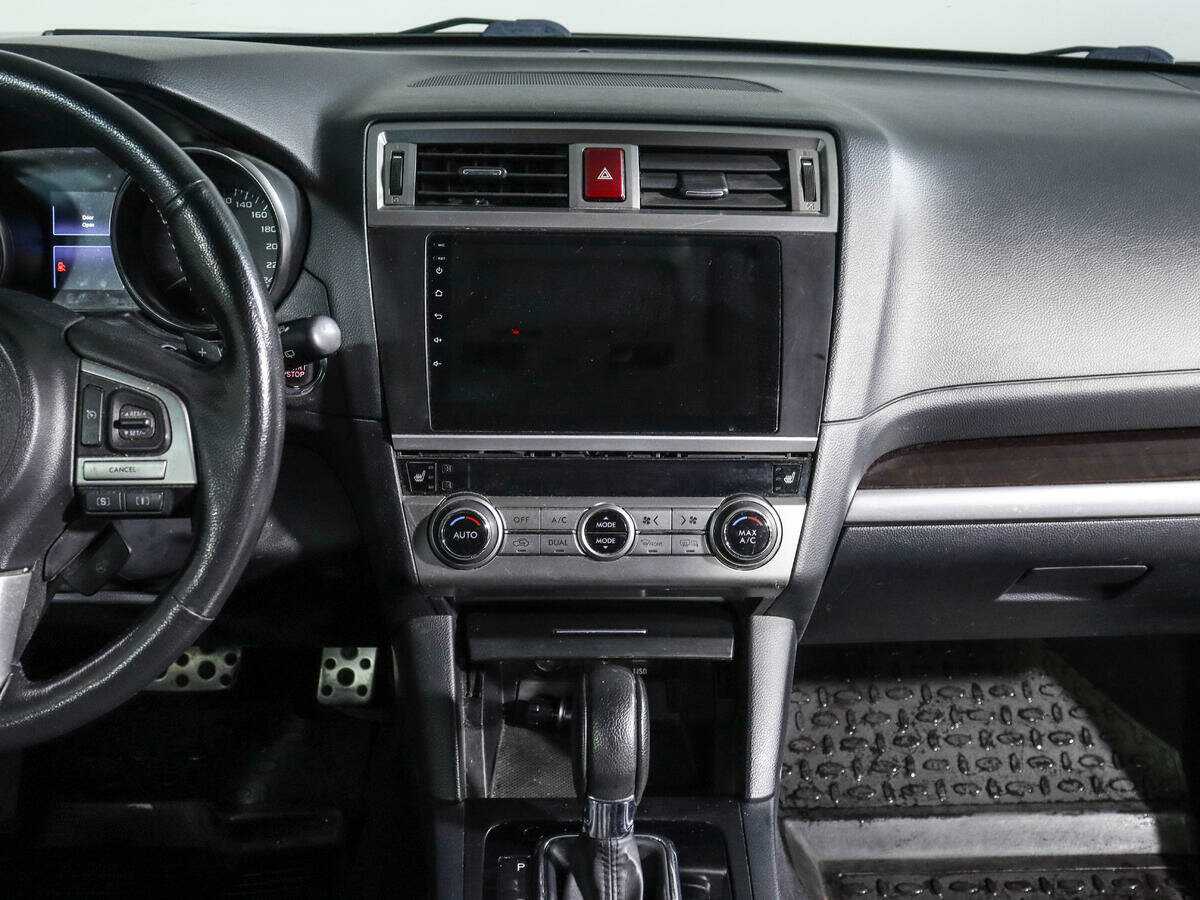 Купить Subaru Outback с пробегом. Фото: #11