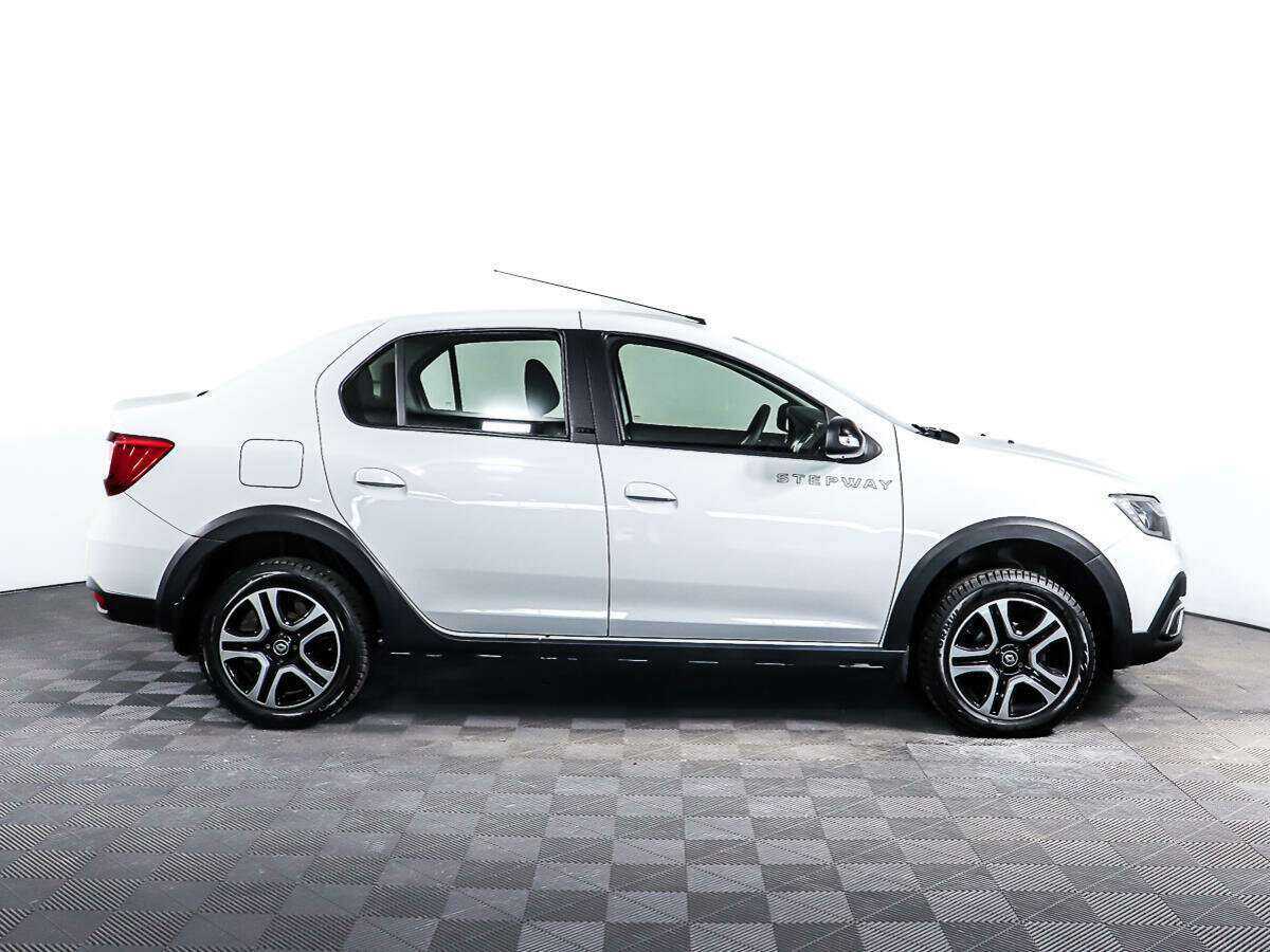 Купить Renault Logan с пробегом. Фото: #3