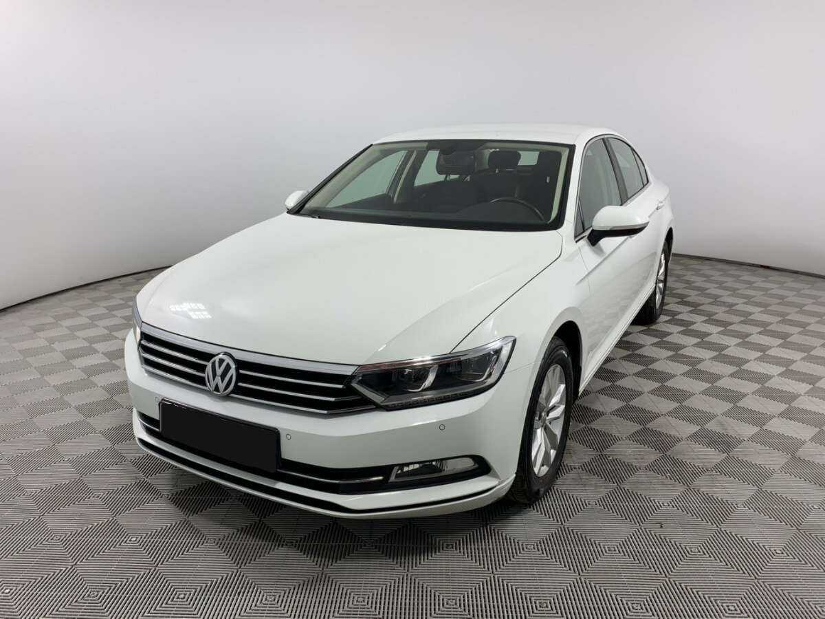 Купить Volkswagen Passat с пробегом. Фото: #0