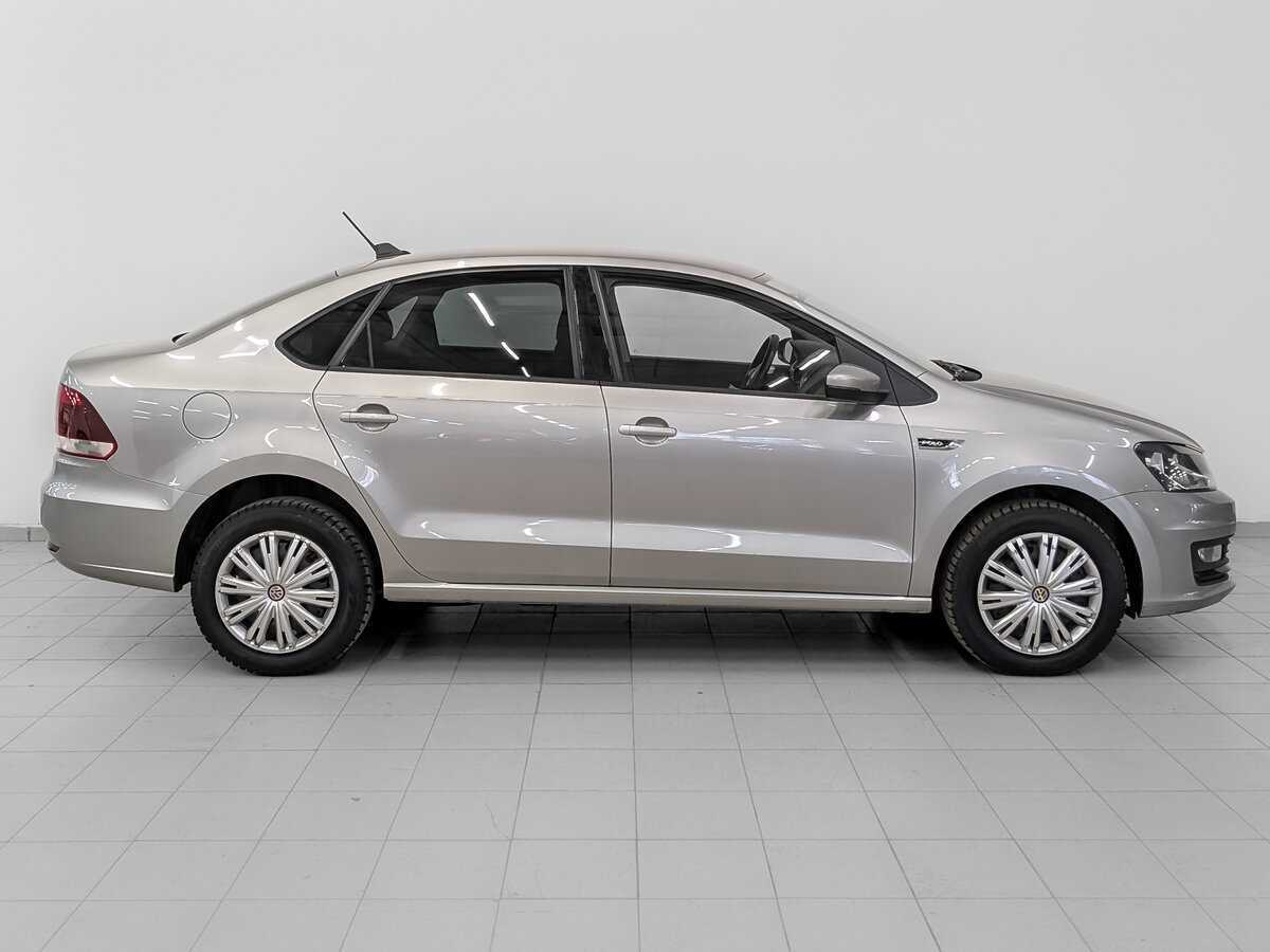Купить Volkswagen Polo с пробегом. Фото: #3