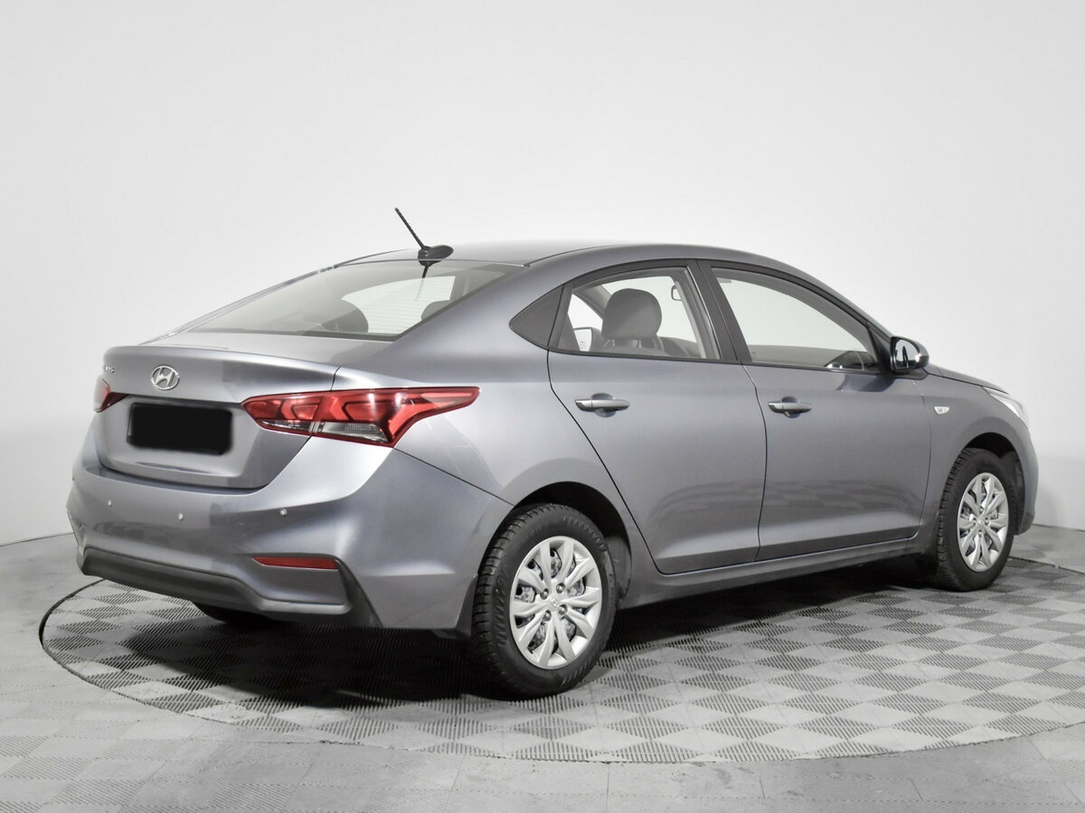Купить Hyundai Solaris с пробегом. Фото: #4