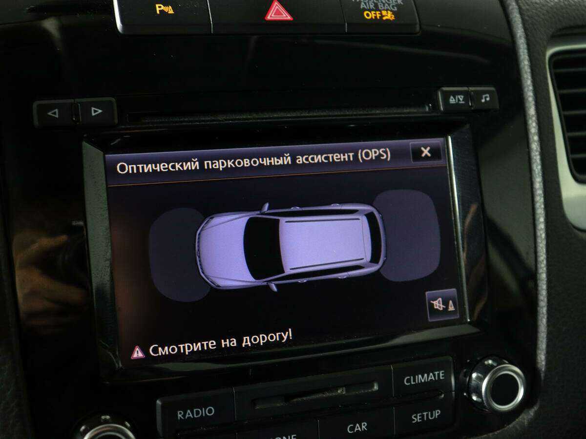 Купить Volkswagen Touareg с пробегом. Фото: #14