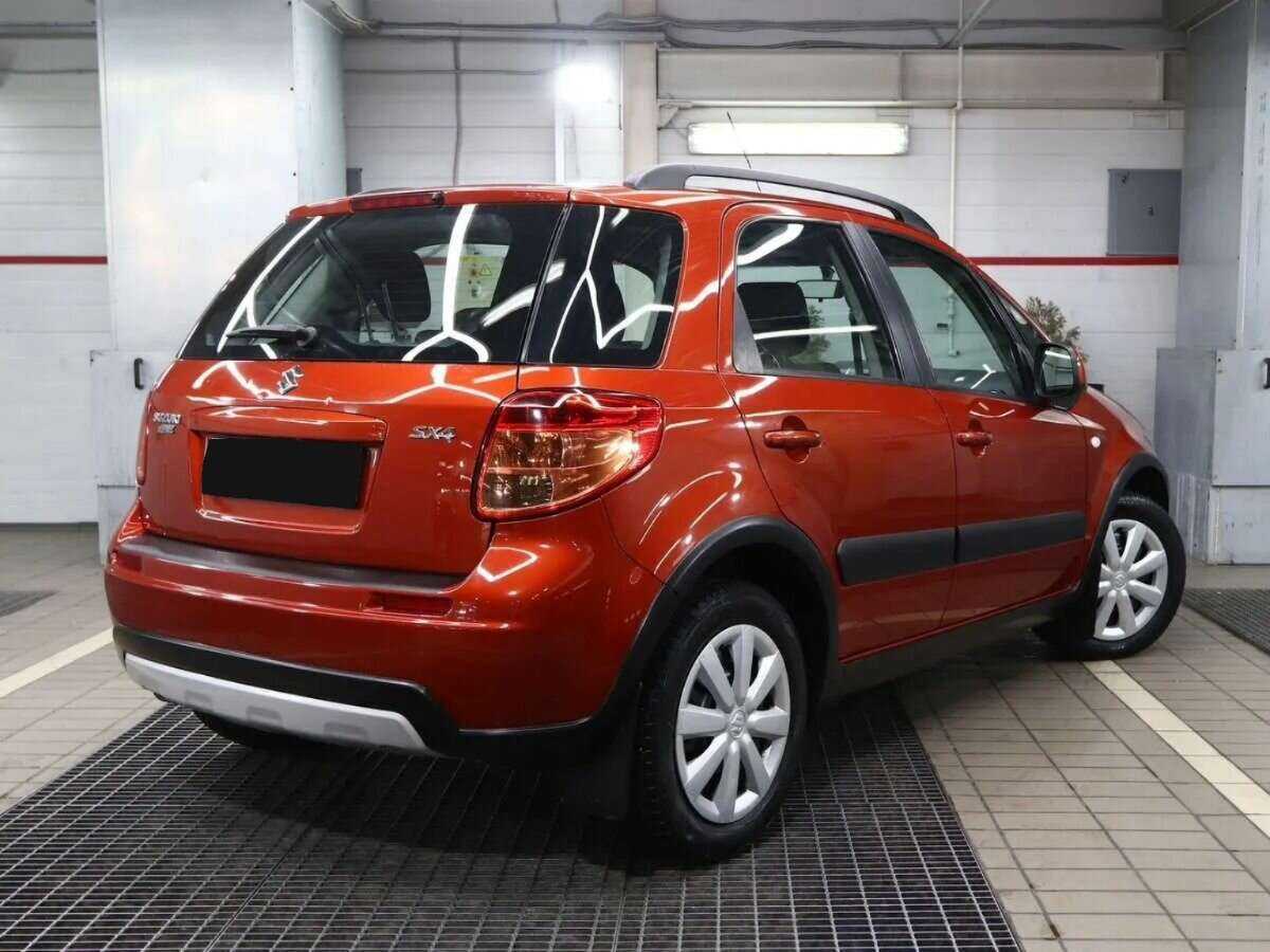 Купить Suzuki SX4 с пробегом. Фото: #2