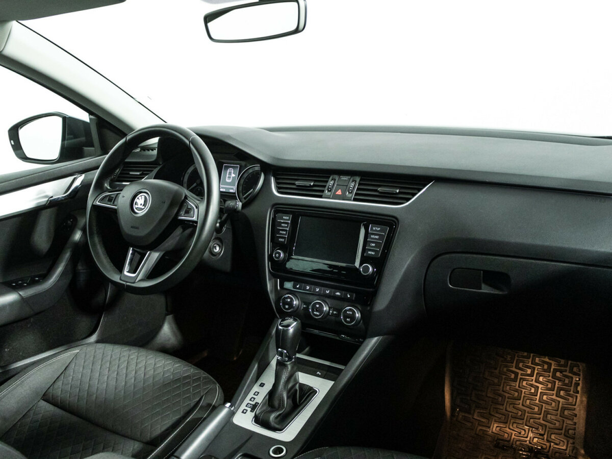 Купить Skoda Octavia с пробегом. Фото: #8