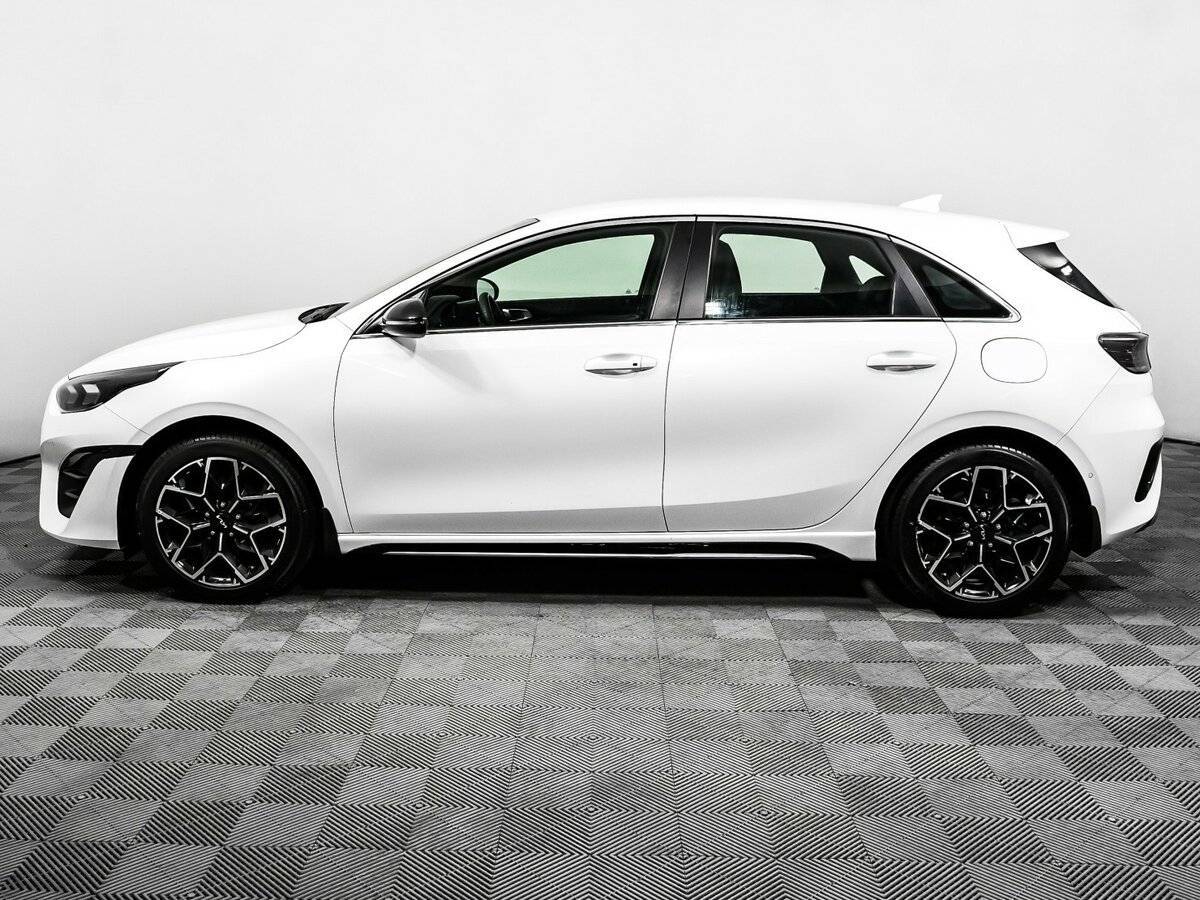 Купить Kia Ceed с пробегом. Фото: #7