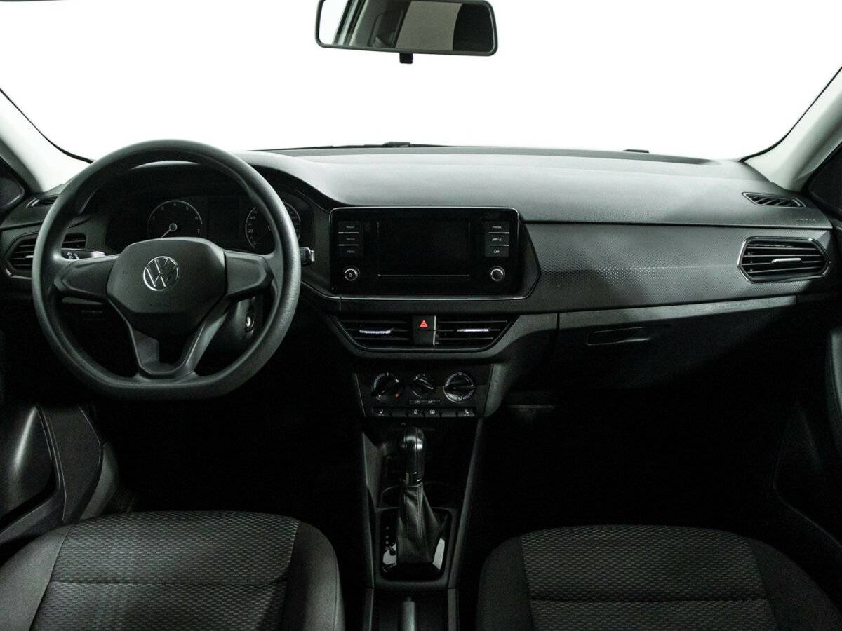 Купить Volkswagen Polo с пробегом. Фото: #12