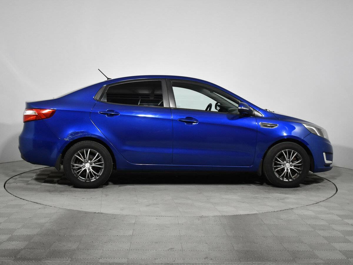 Купить Kia Rio с пробегом. Фото: #3