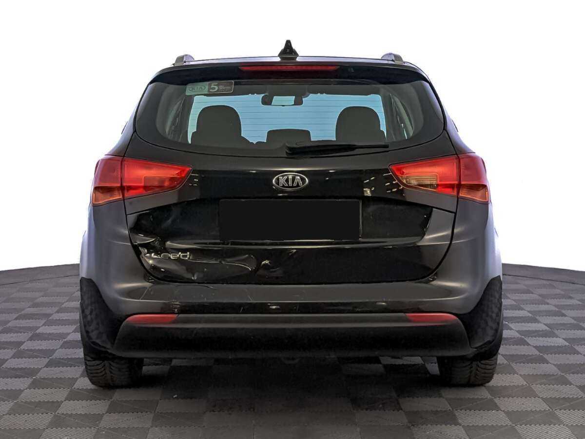 Купить Kia Ceed с пробегом. Фото: #5