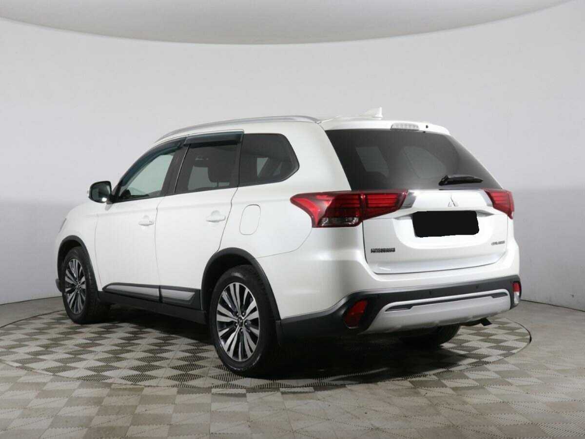 Купить Mitsubishi Outlander с пробегом. Фото: #6
