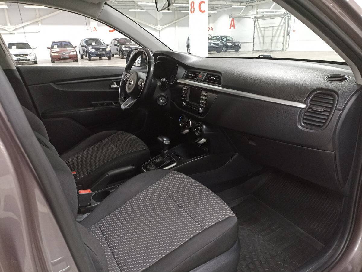 Купить Kia Rio с пробегом. Фото: #10