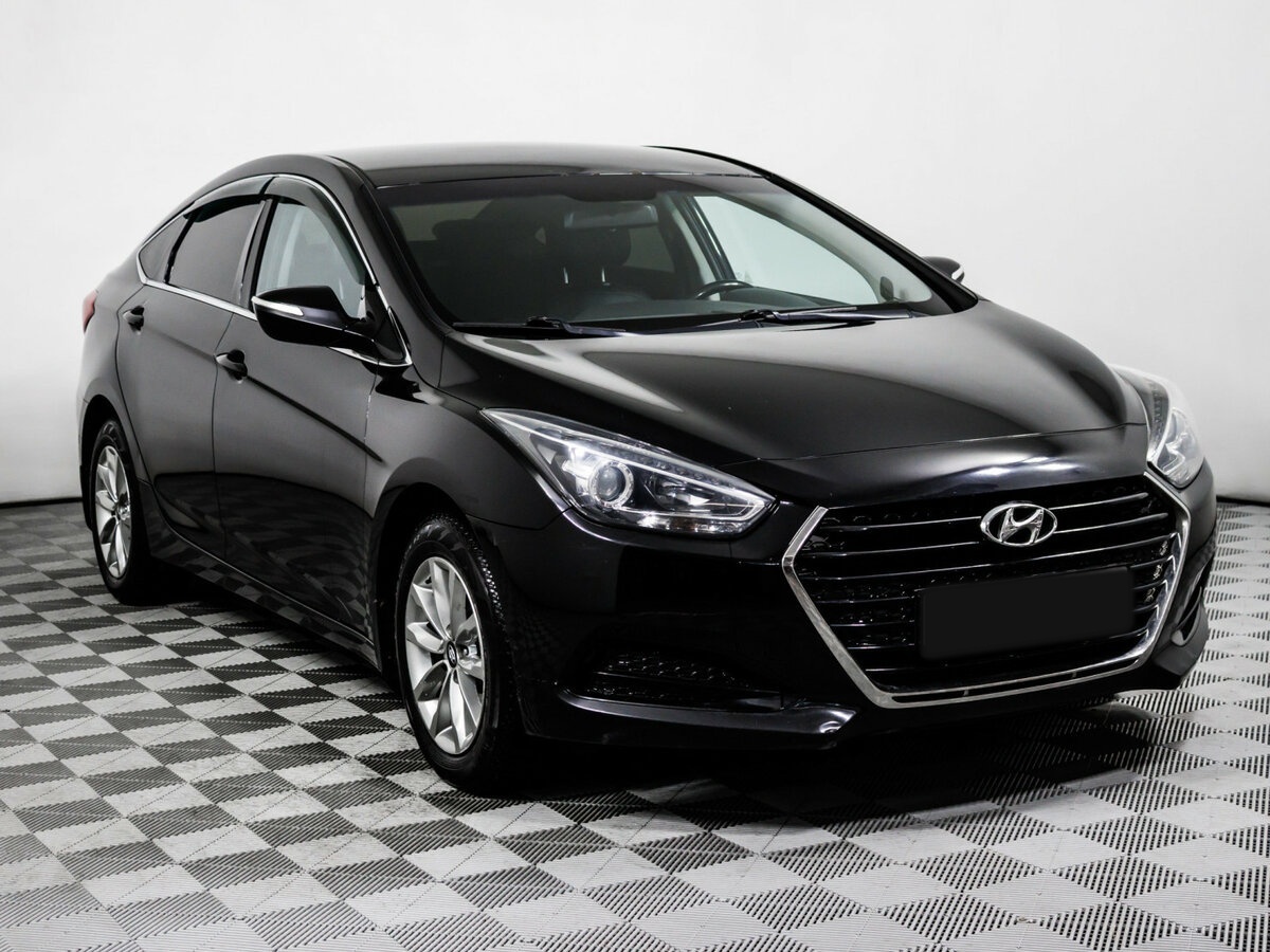 Купить Hyundai i40 с пробегом. Фото: #2