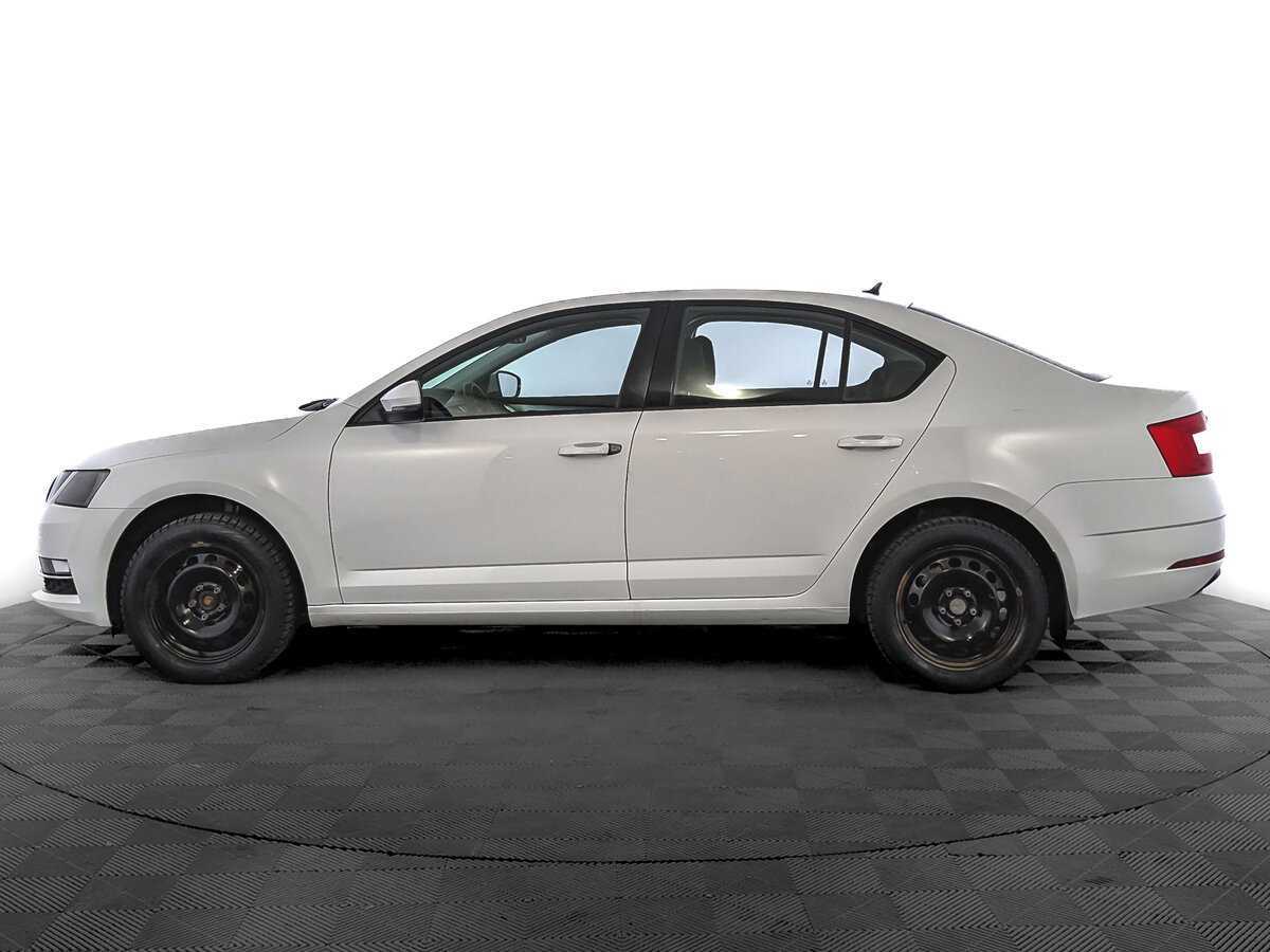 Купить Skoda Octavia с пробегом. Фото: #7