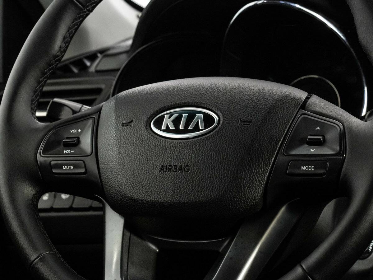Купить Kia Rio с пробегом. Фото: #9