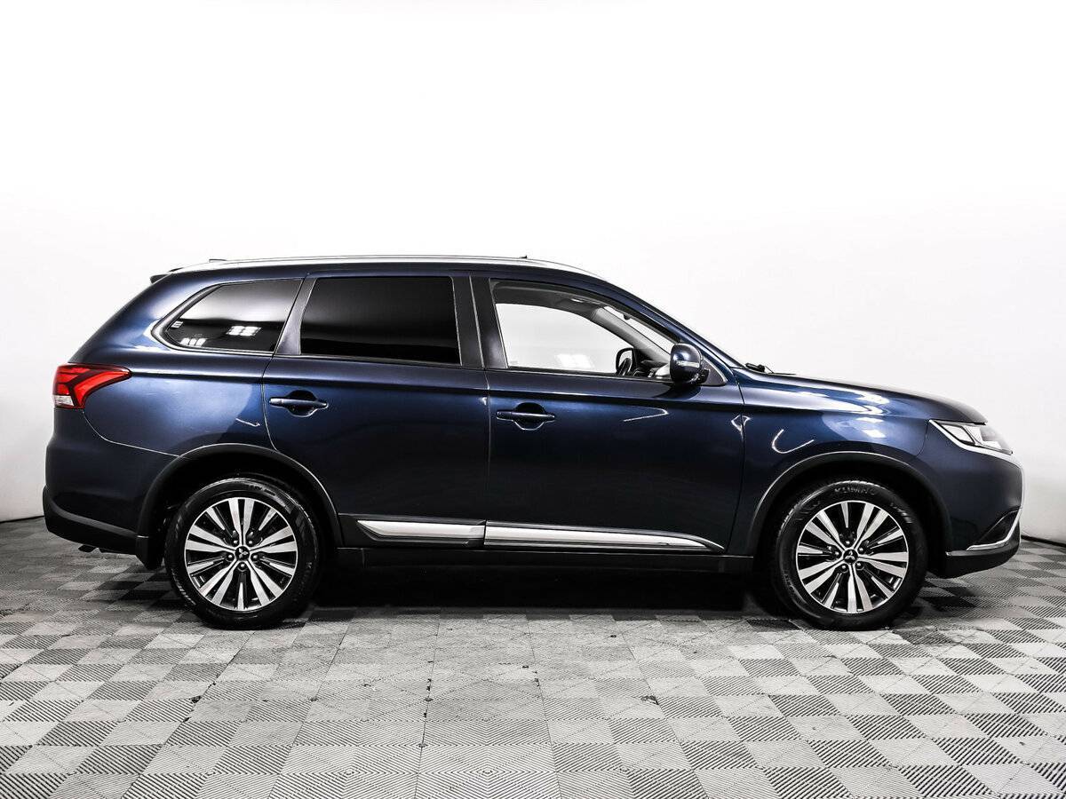 Купить Mitsubishi Outlander с пробегом. Фото: #3