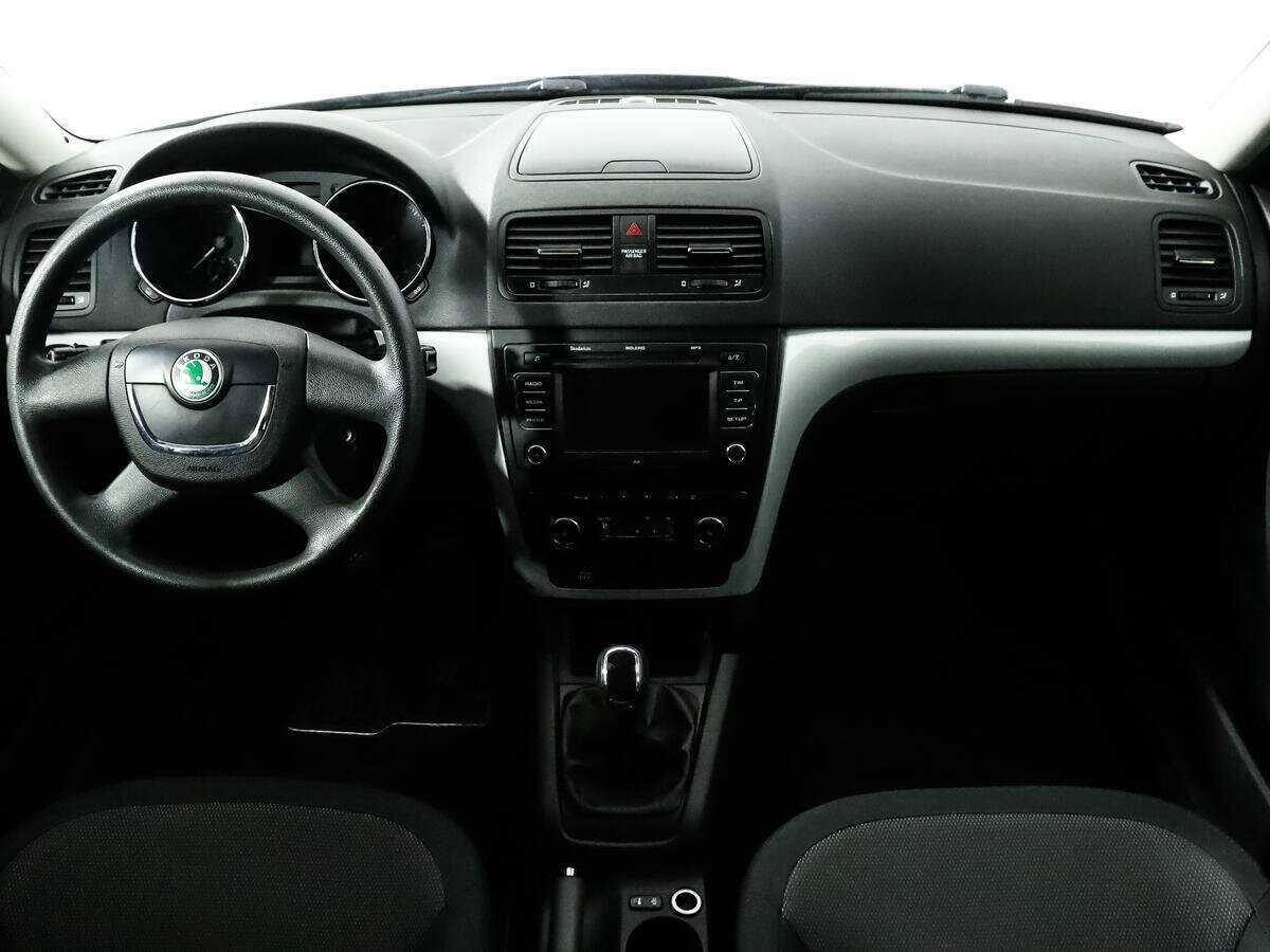 Купить Skoda Yeti с пробегом. Фото: #11