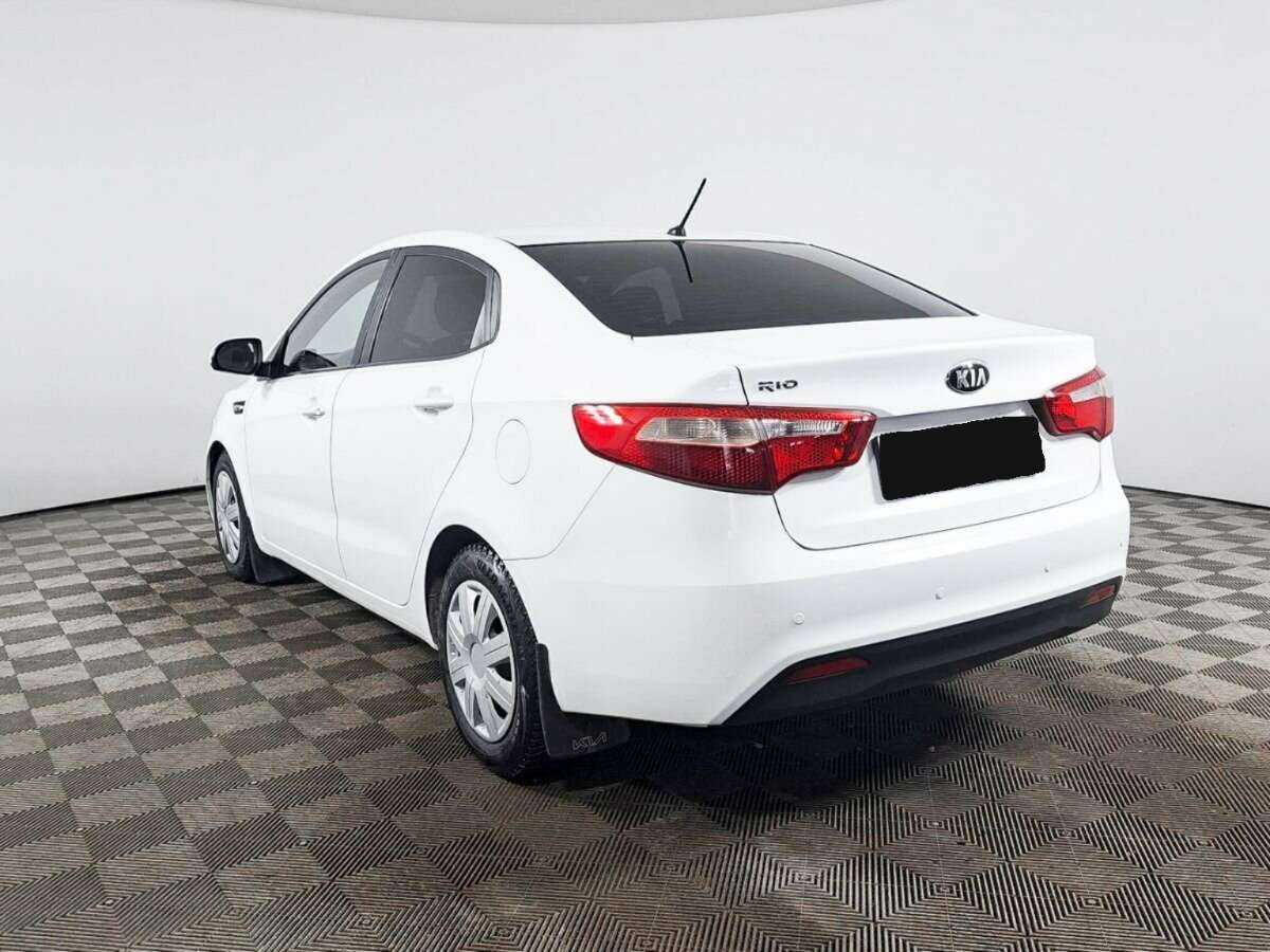 Купить Kia Rio с пробегом. Фото: #5
