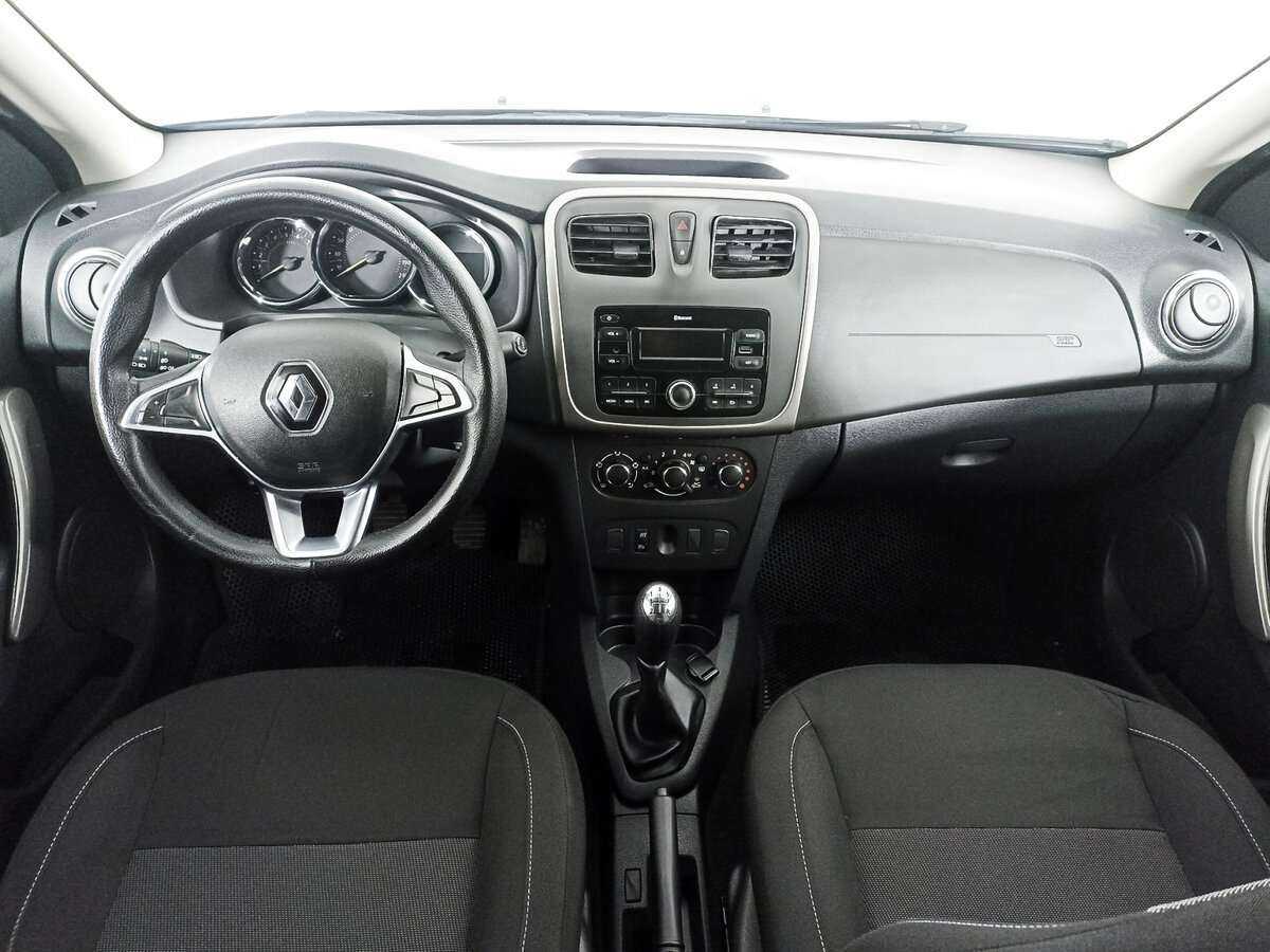 Купить Renault Sandero с пробегом. Фото: #11