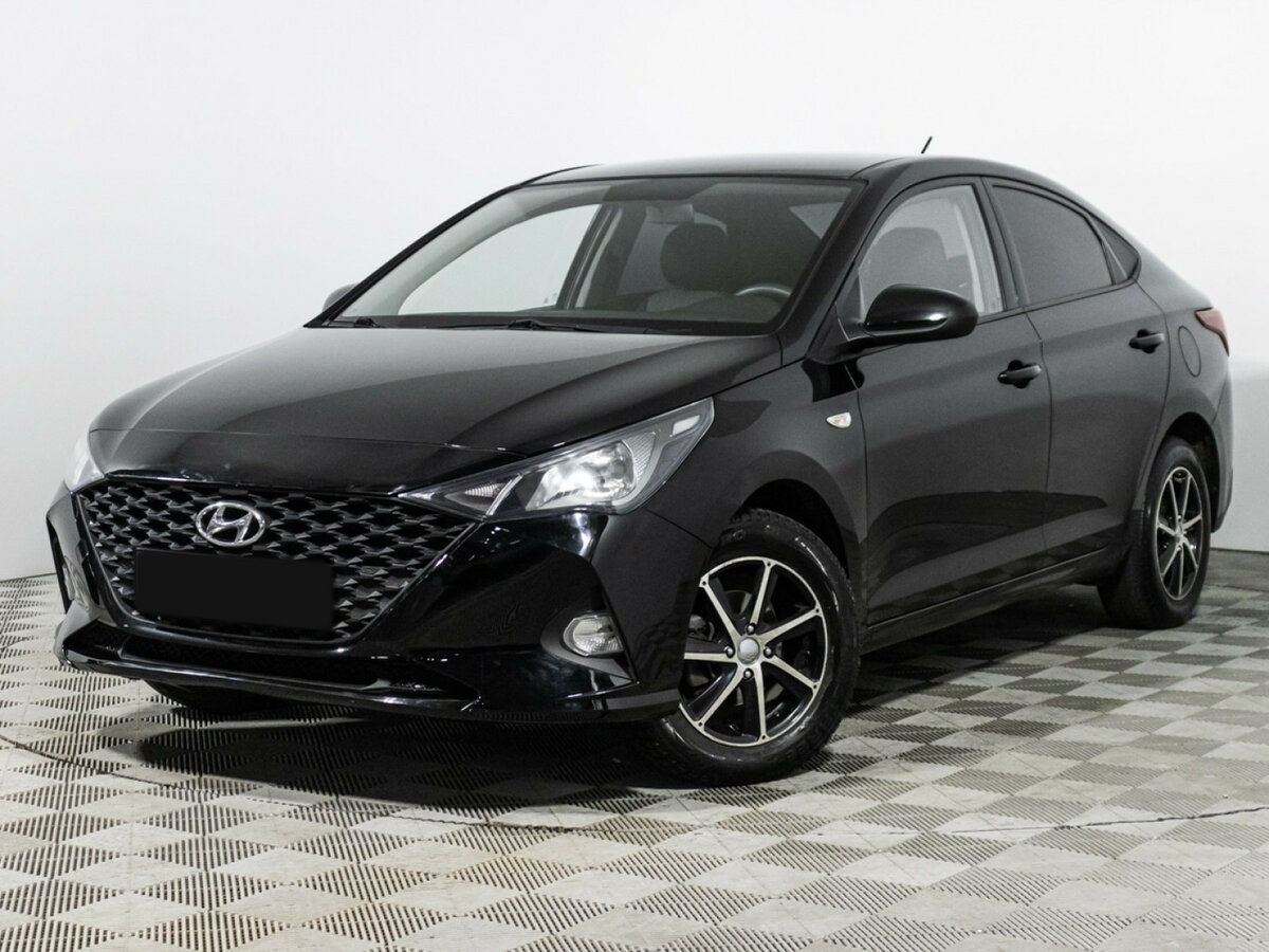 Купить Hyundai Solaris с пробегом. Посмотреть фото