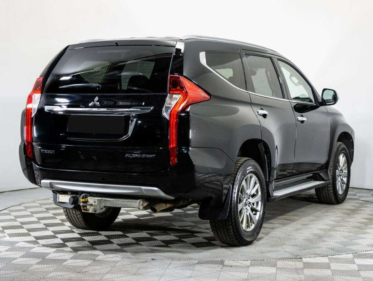 Купить Mitsubishi Pajero Sport с пробегом. Фото: #3