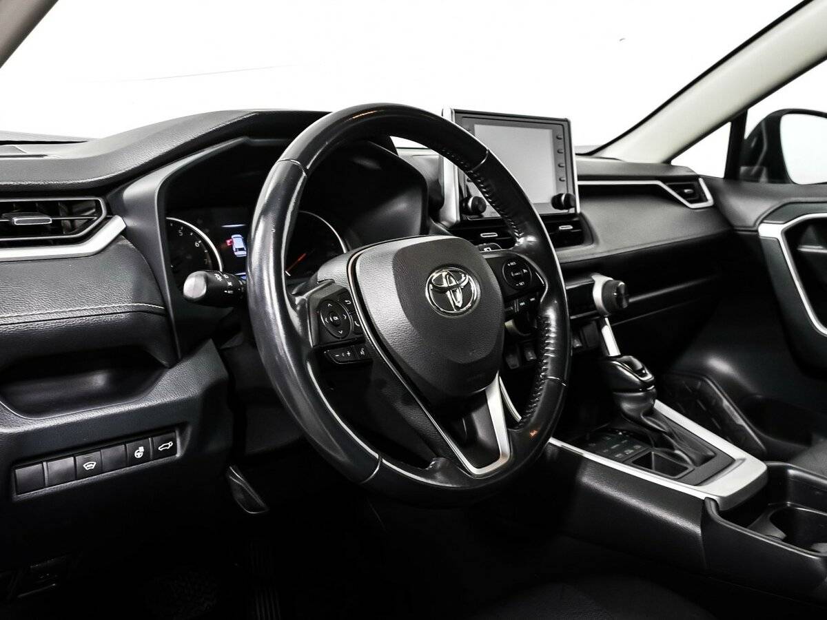 Купить Toyota RAV4 с пробегом. Фото: #11