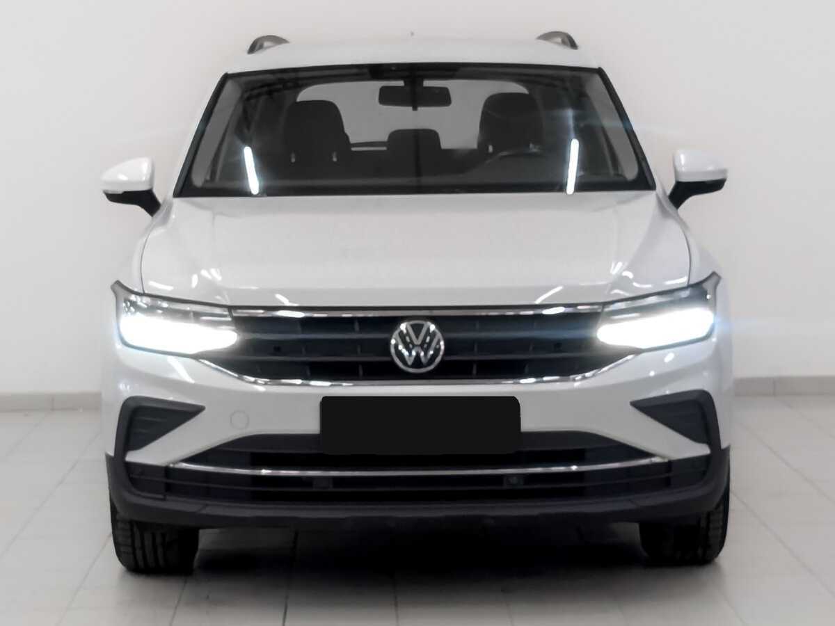 Купить Volkswagen Tiguan с пробегом. Фото: #1